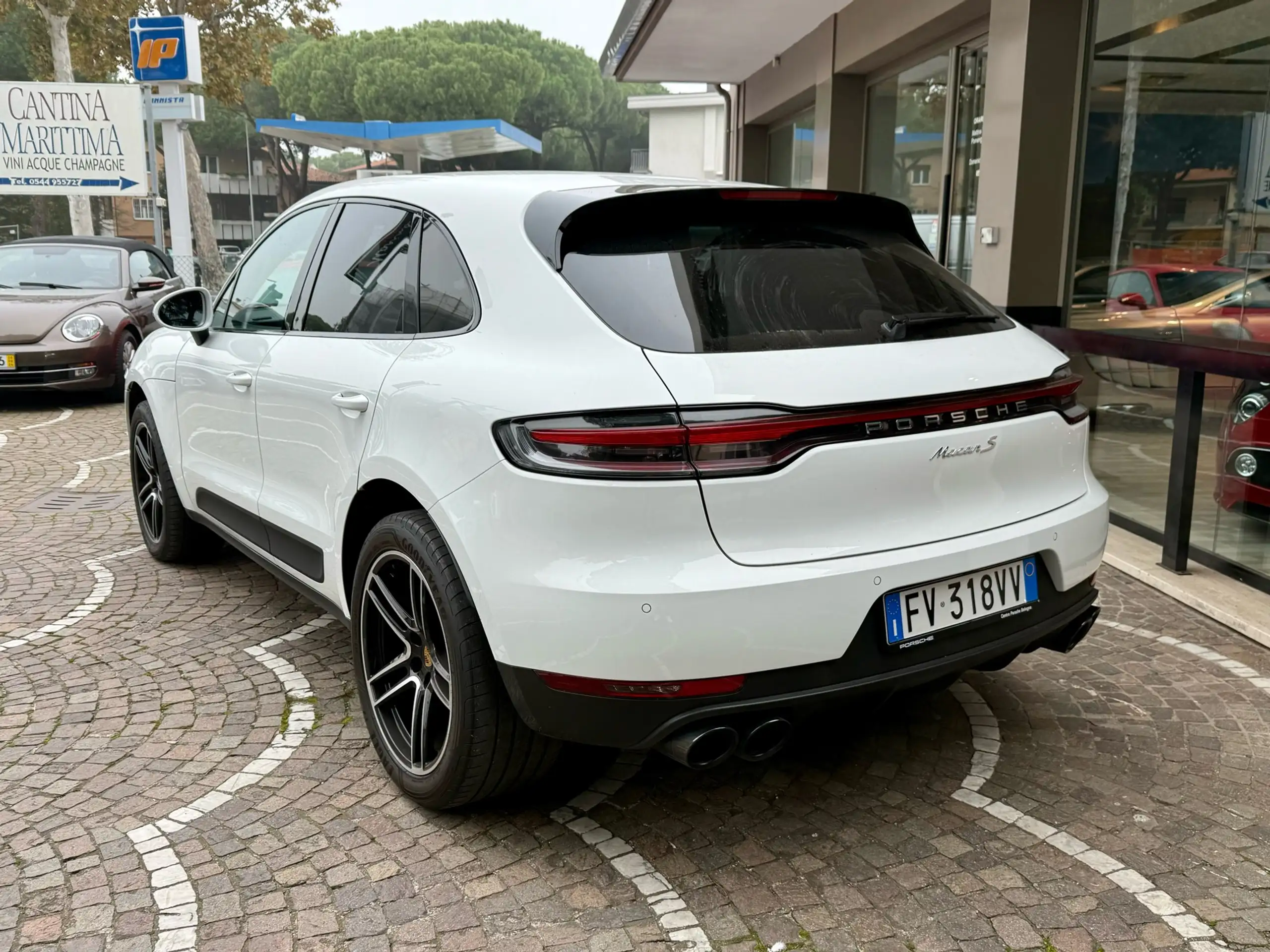 Porsche - Macan