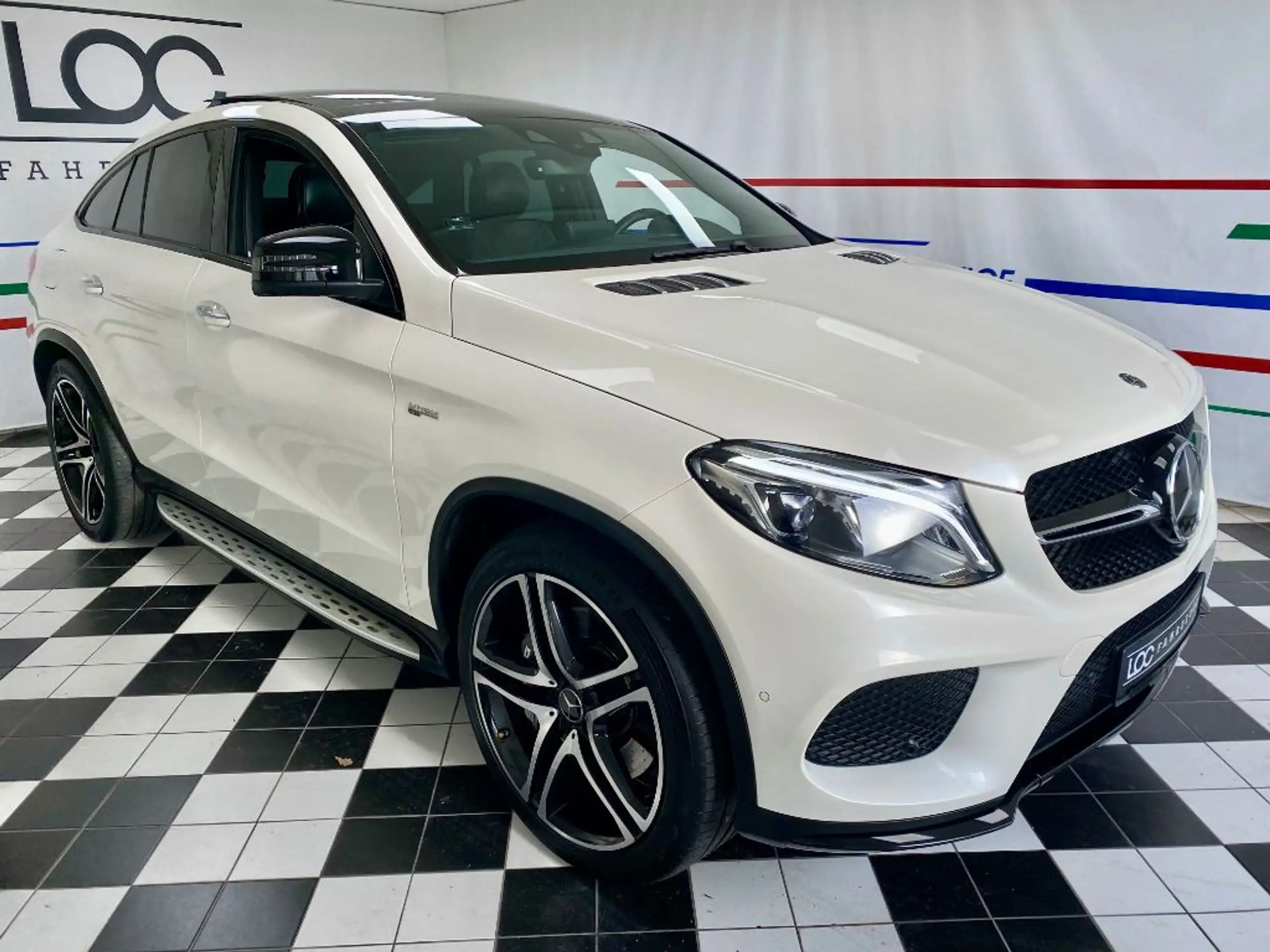 Mercedes-Benz - GLE 43 AMG