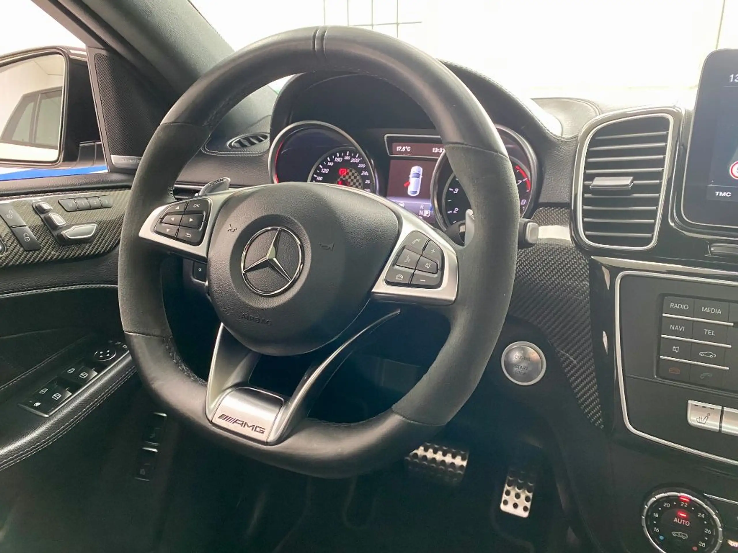 Mercedes-Benz - GLE 43 AMG