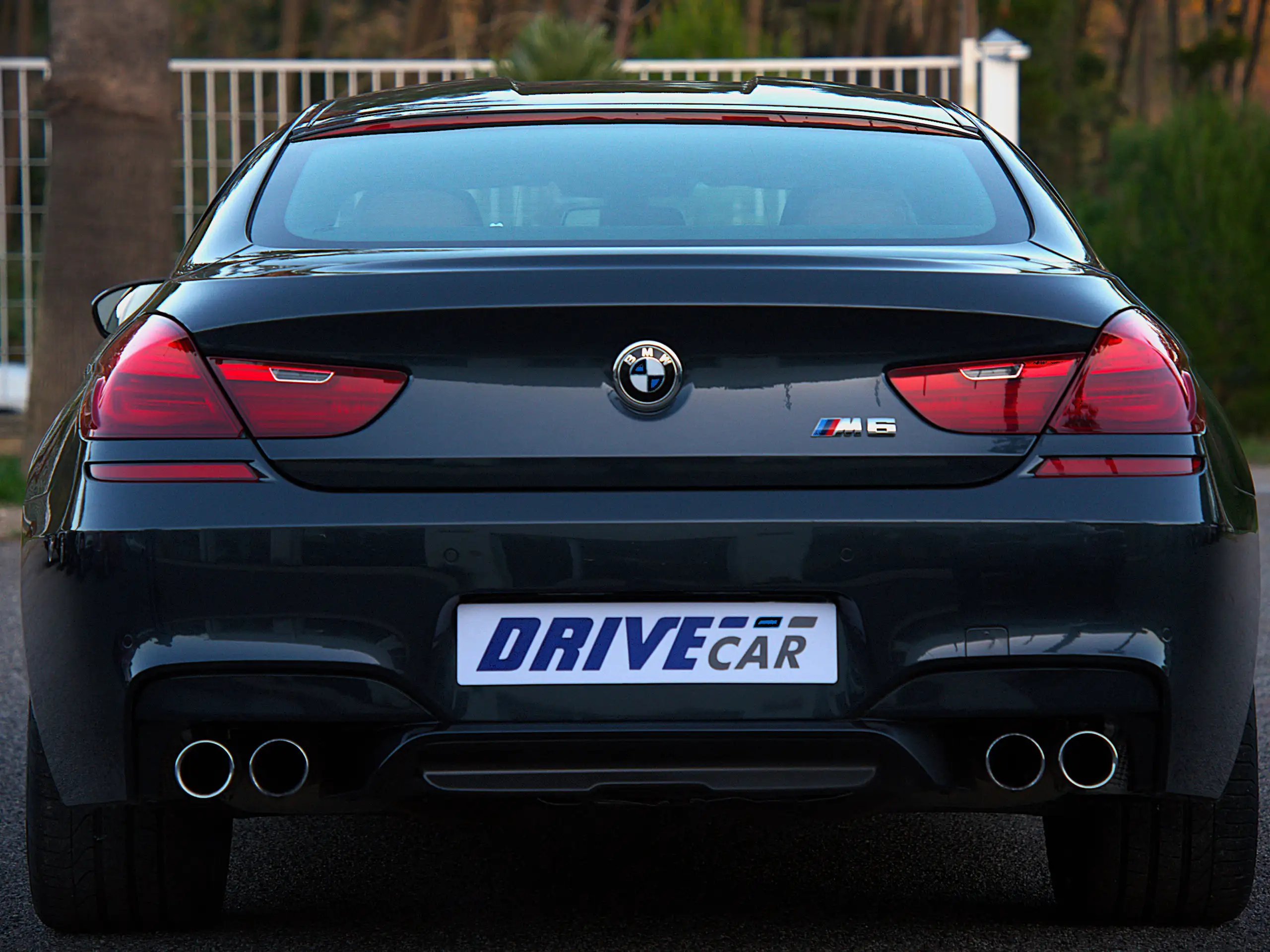 BMW - M6