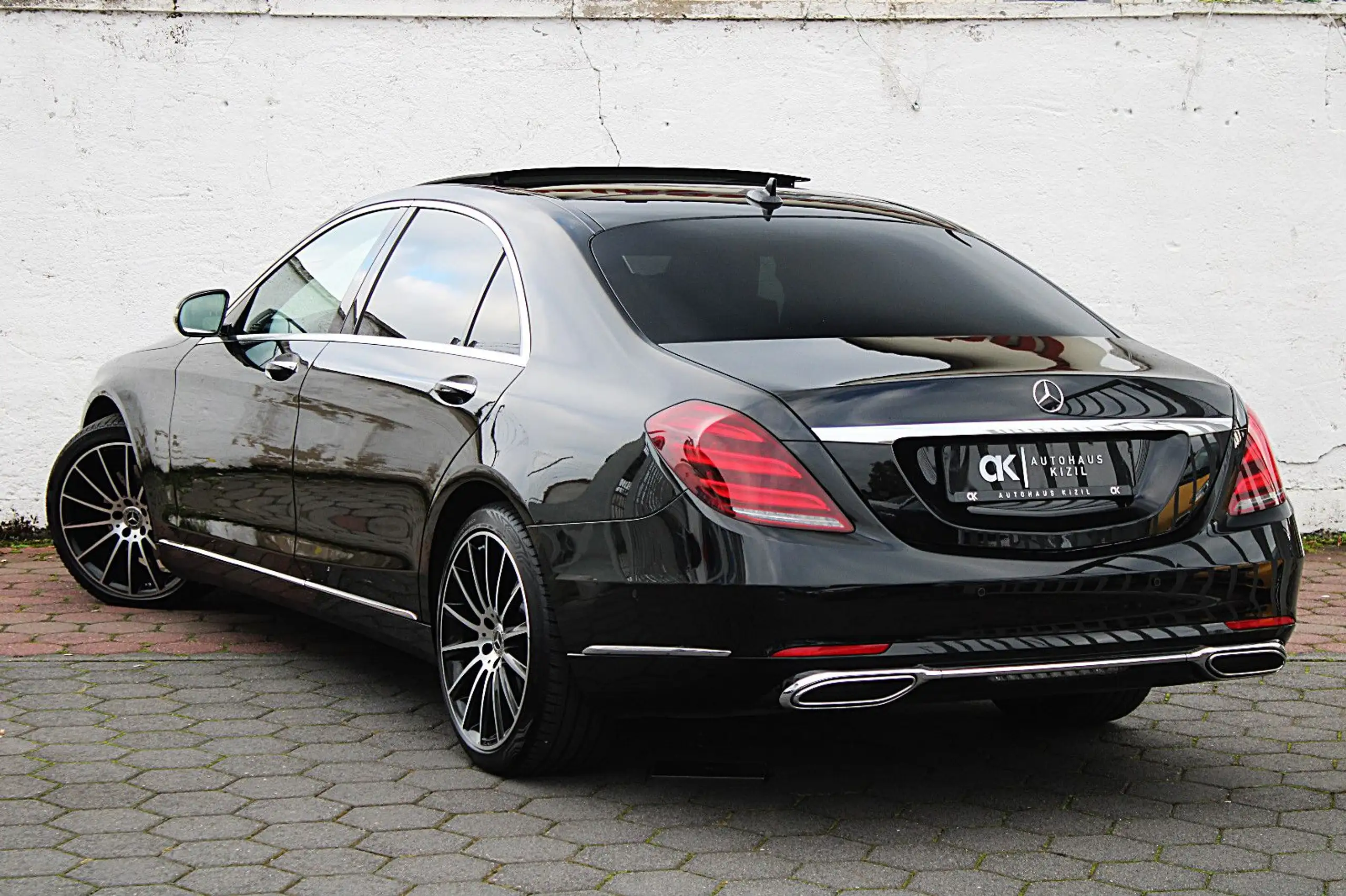 Mercedes-Benz - S 350