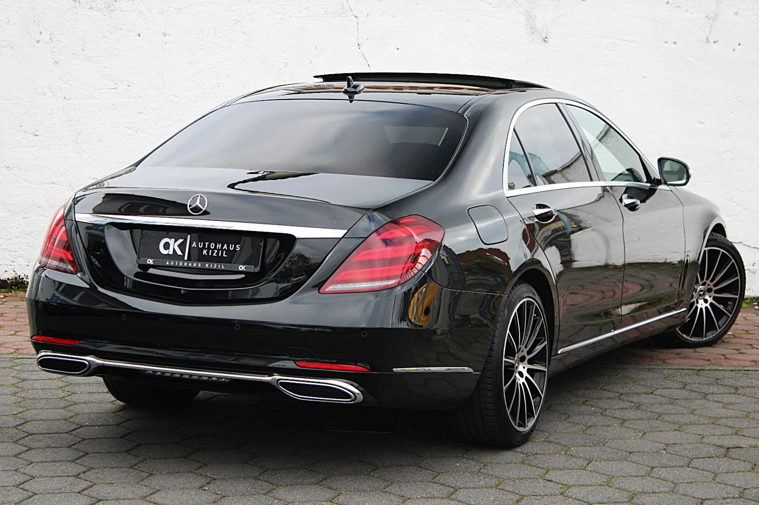 Mercedes-Benz - S 350