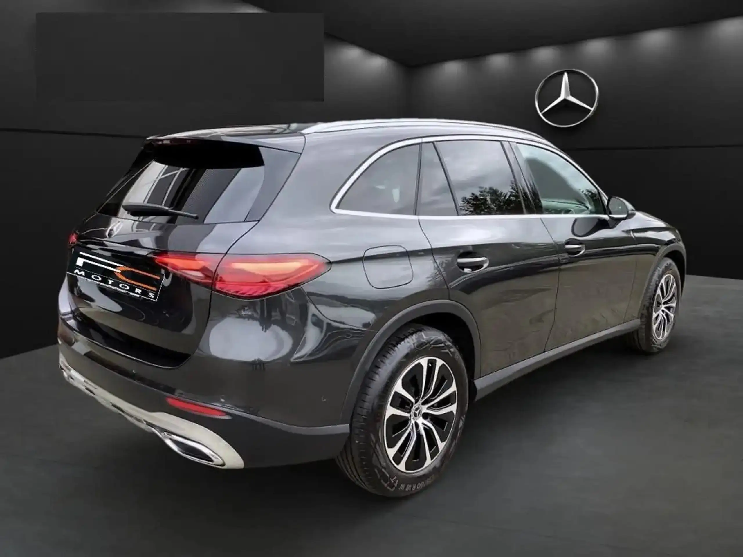 Mercedes-Benz - GLC 220