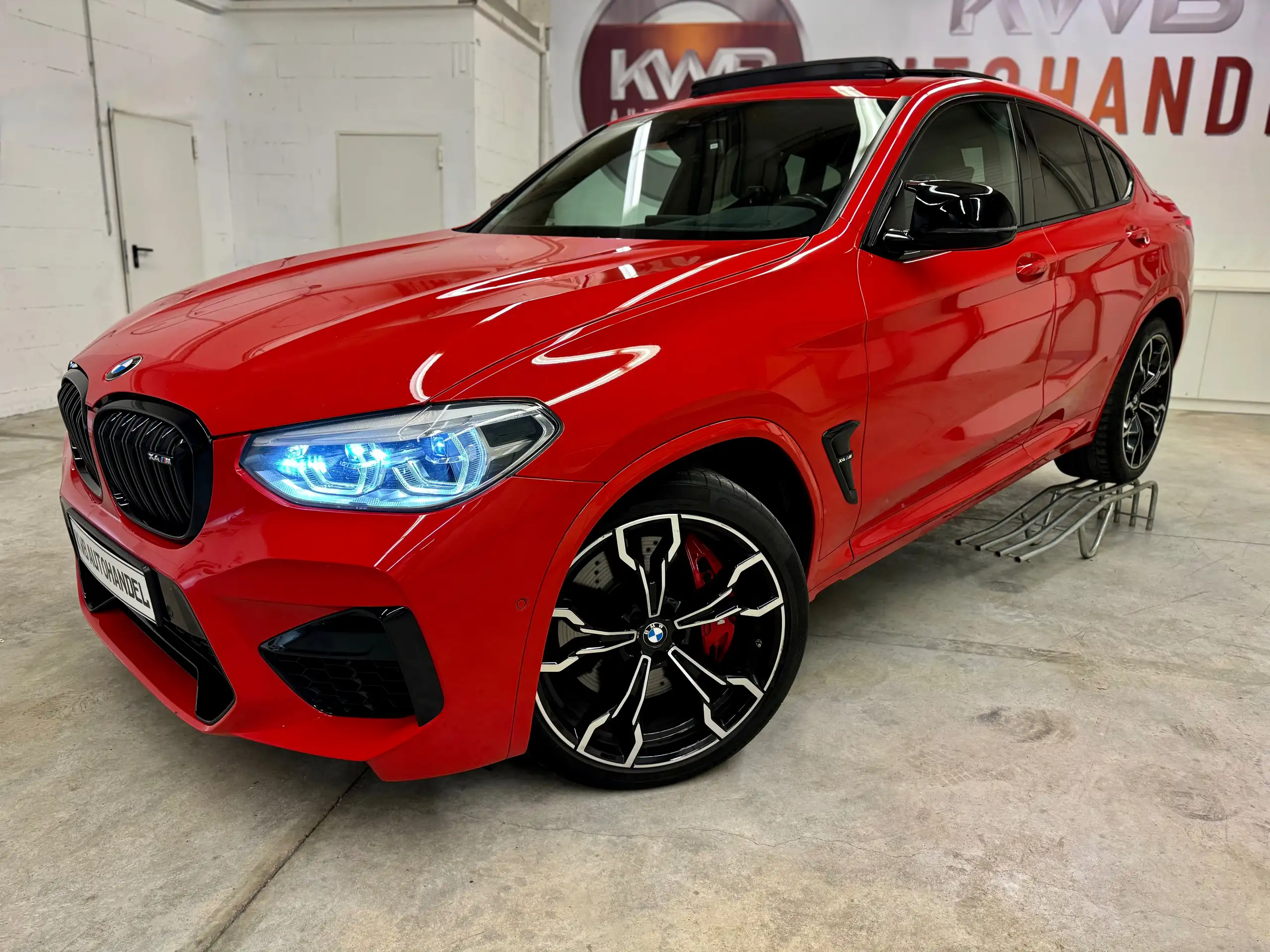 BMW - X4 M