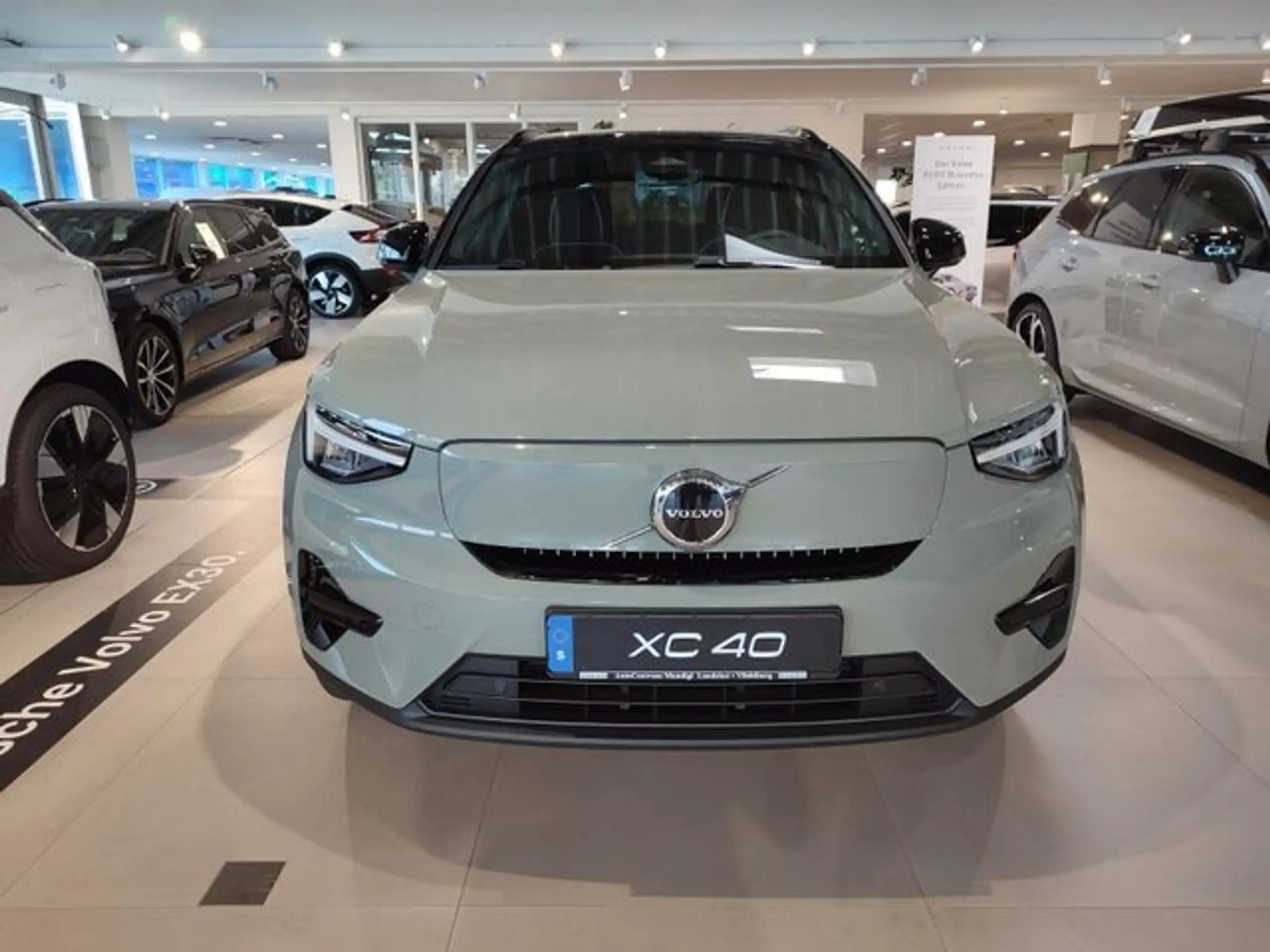 Volvo - XC40