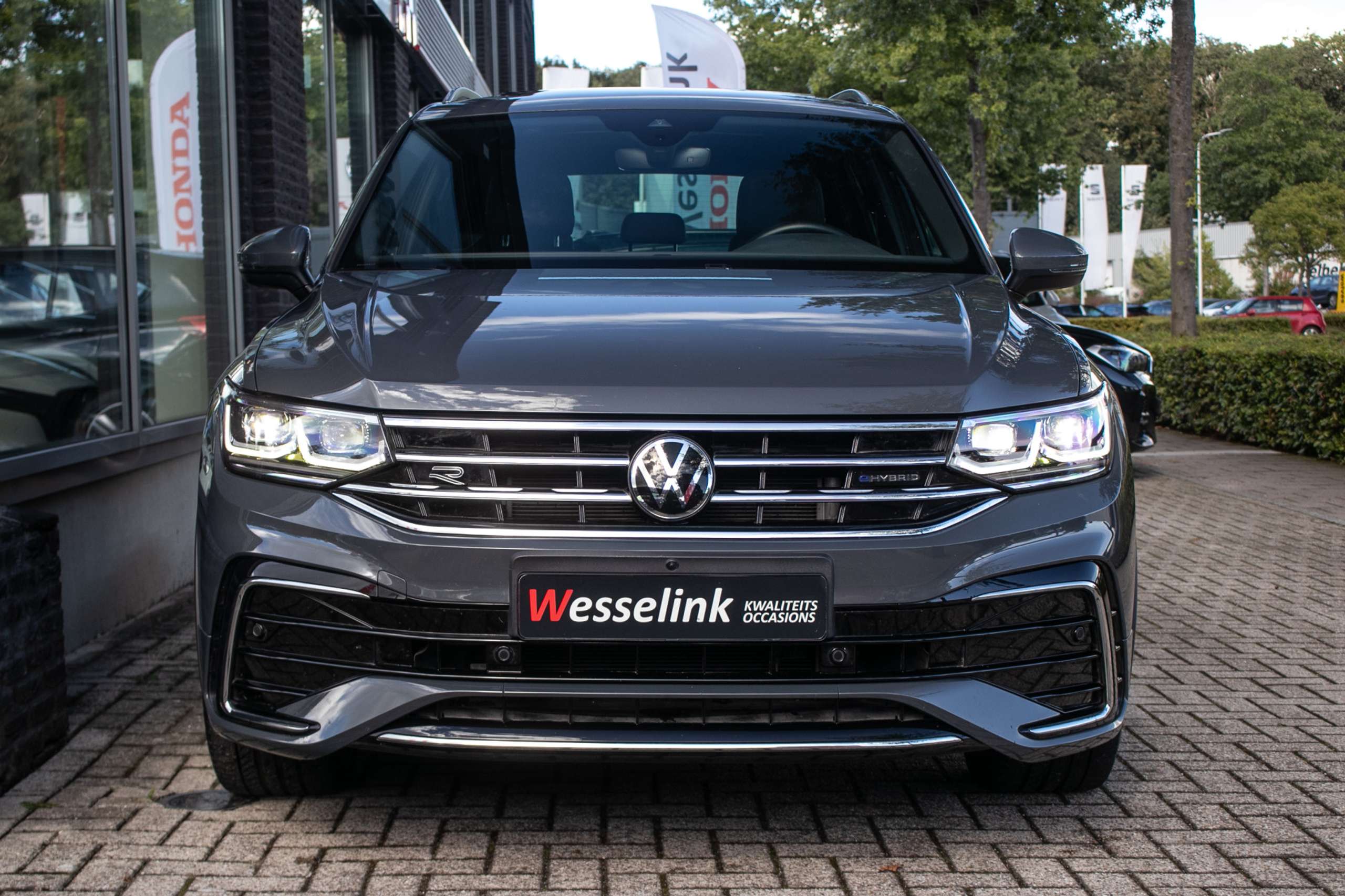 Volkswagen - Tiguan