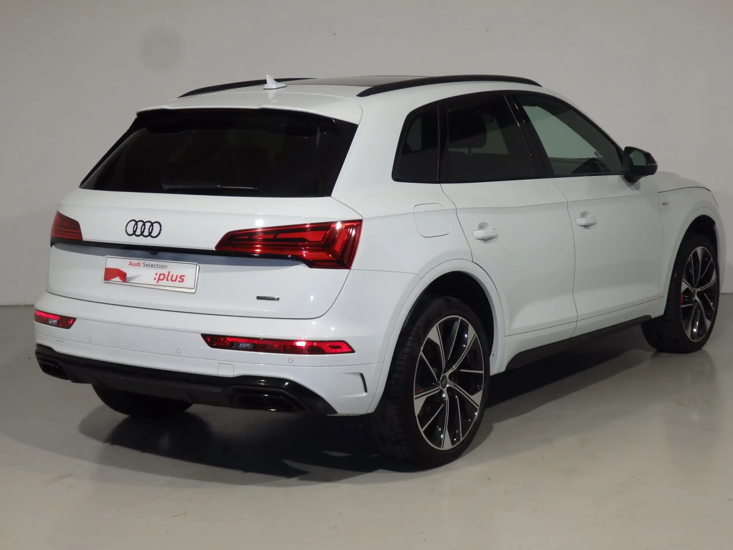 Audi - Q5