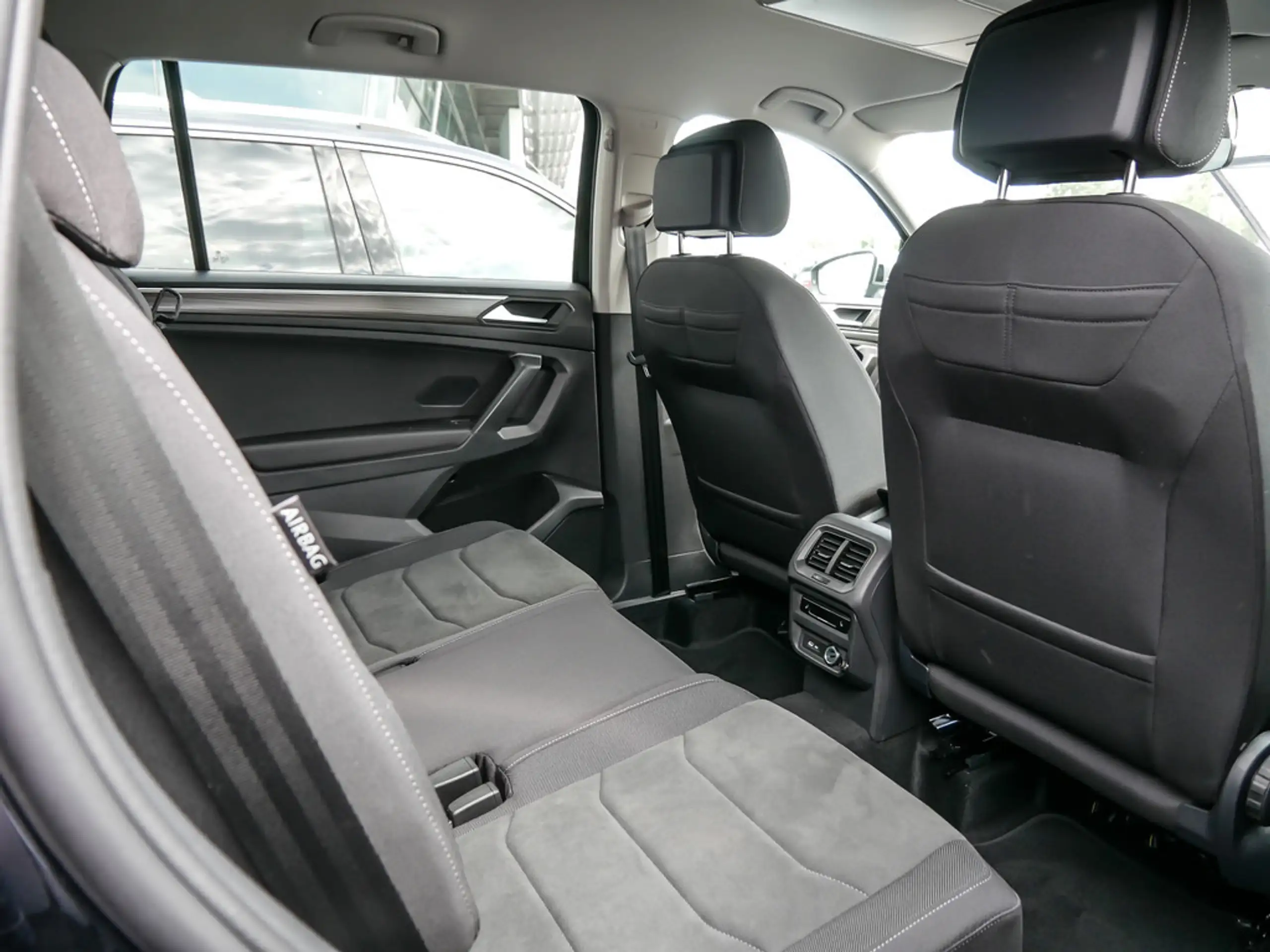 Volkswagen - Tiguan Allspace