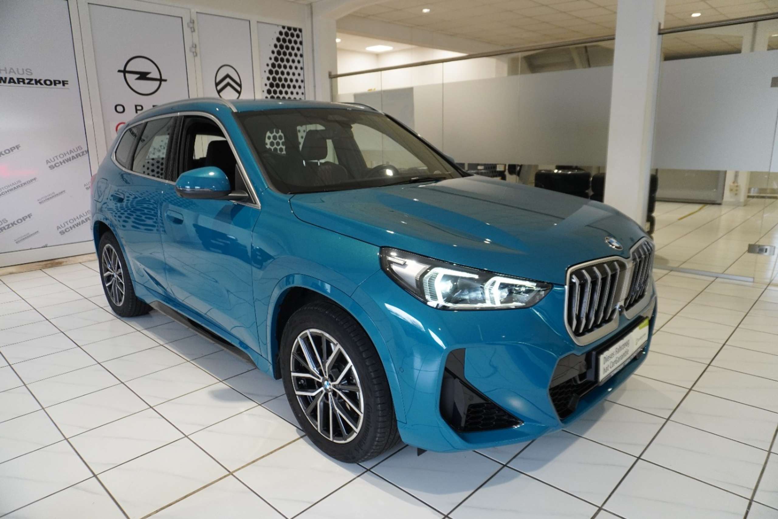 BMW - X1