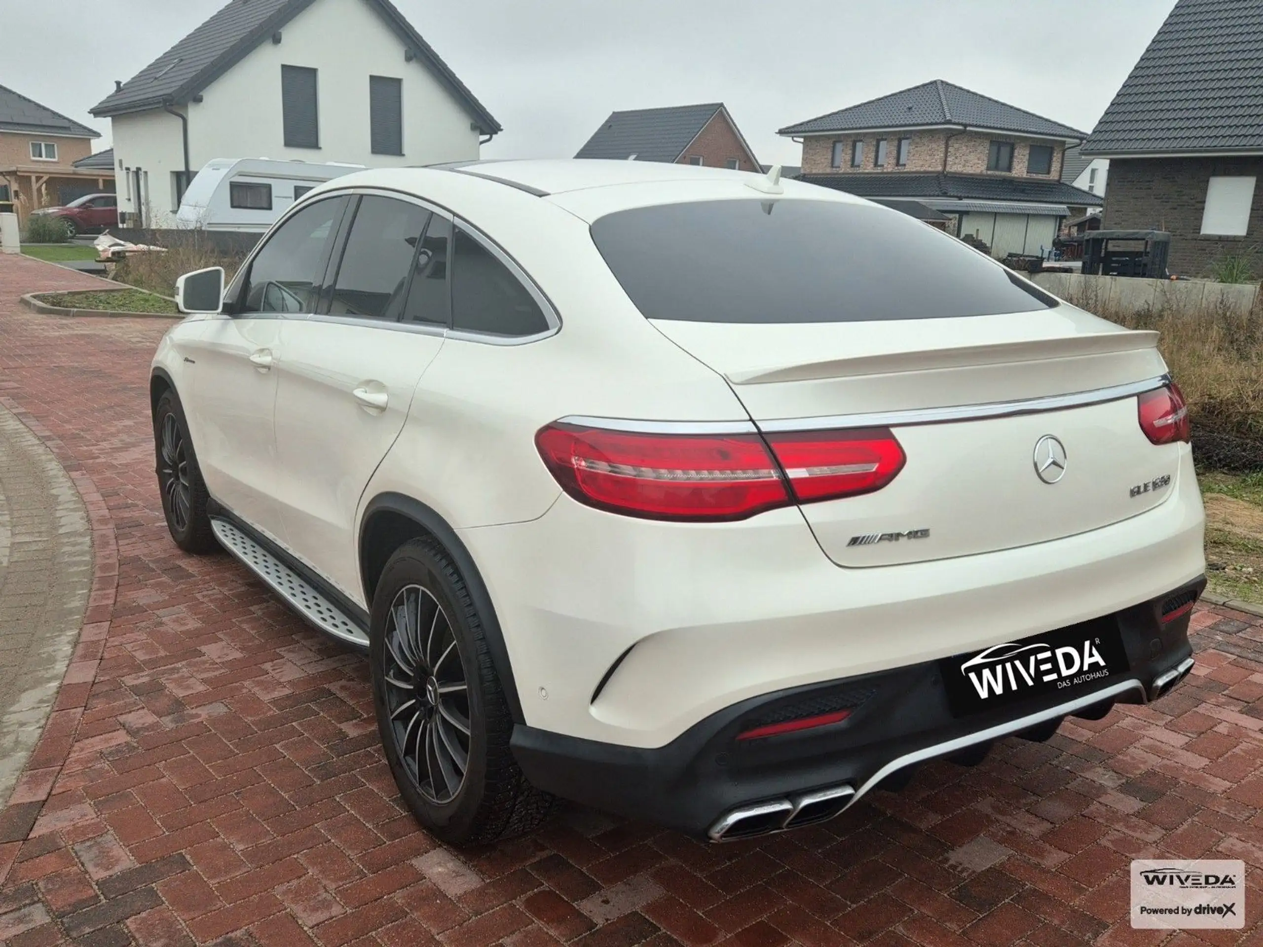 Mercedes-Benz - GLE 63 AMG