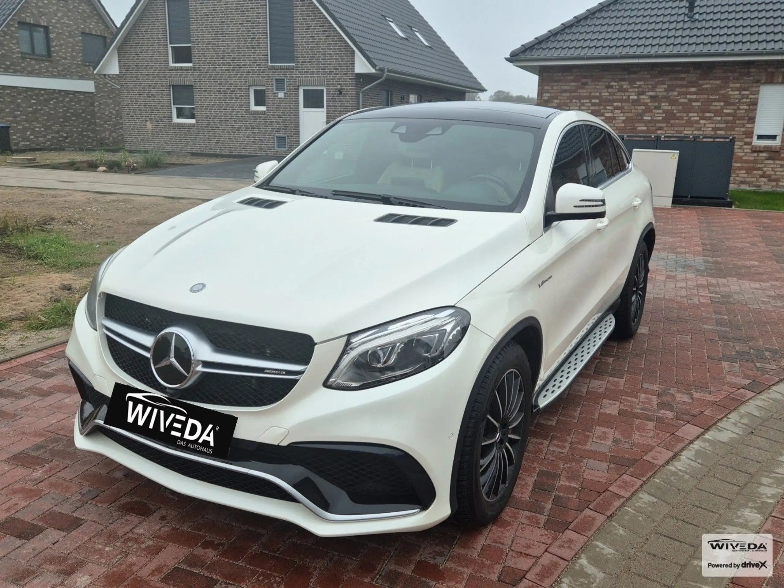 Mercedes-Benz - GLE 63 AMG