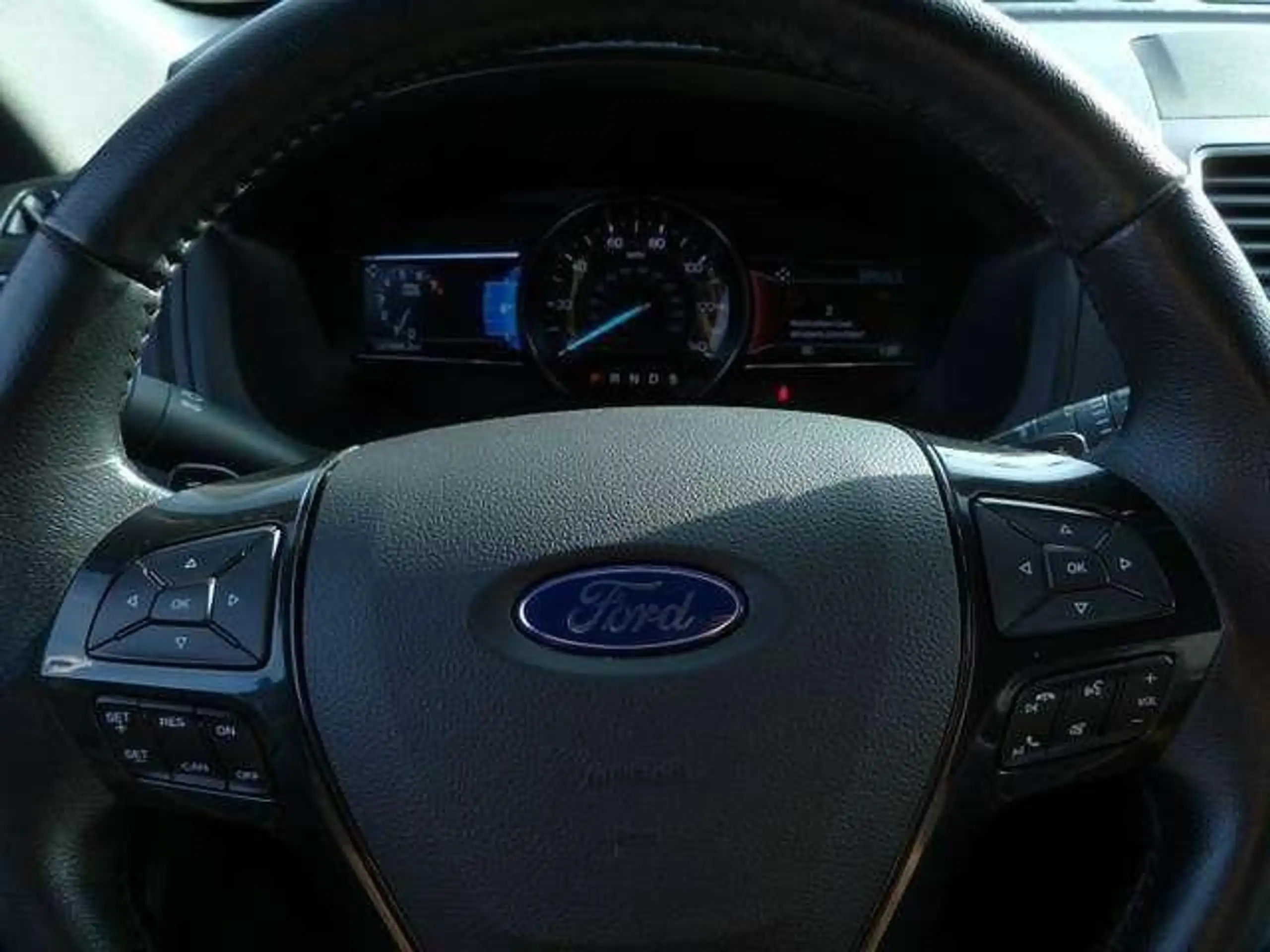 Ford - Explorer