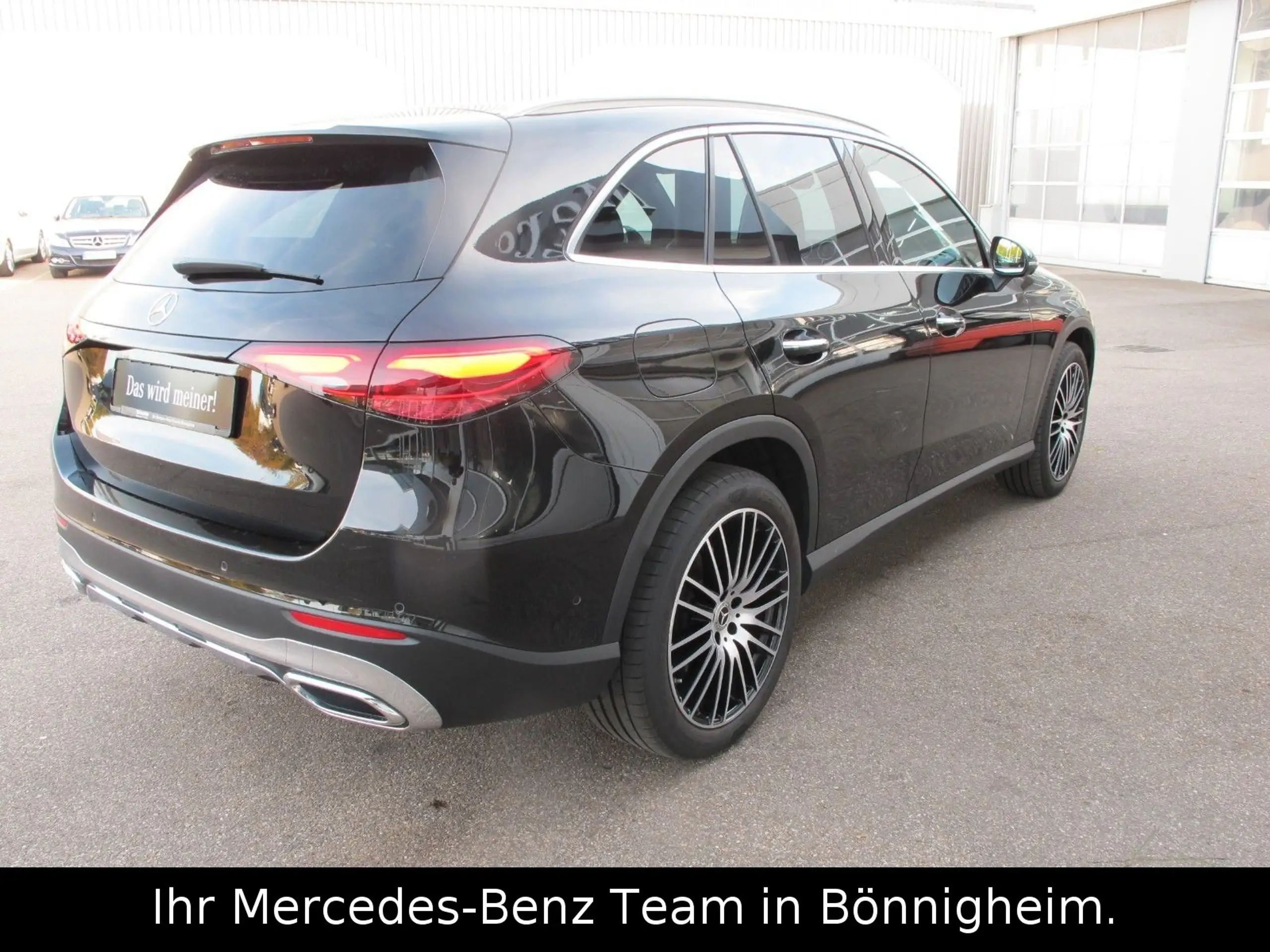 Mercedes-Benz - GLC 200