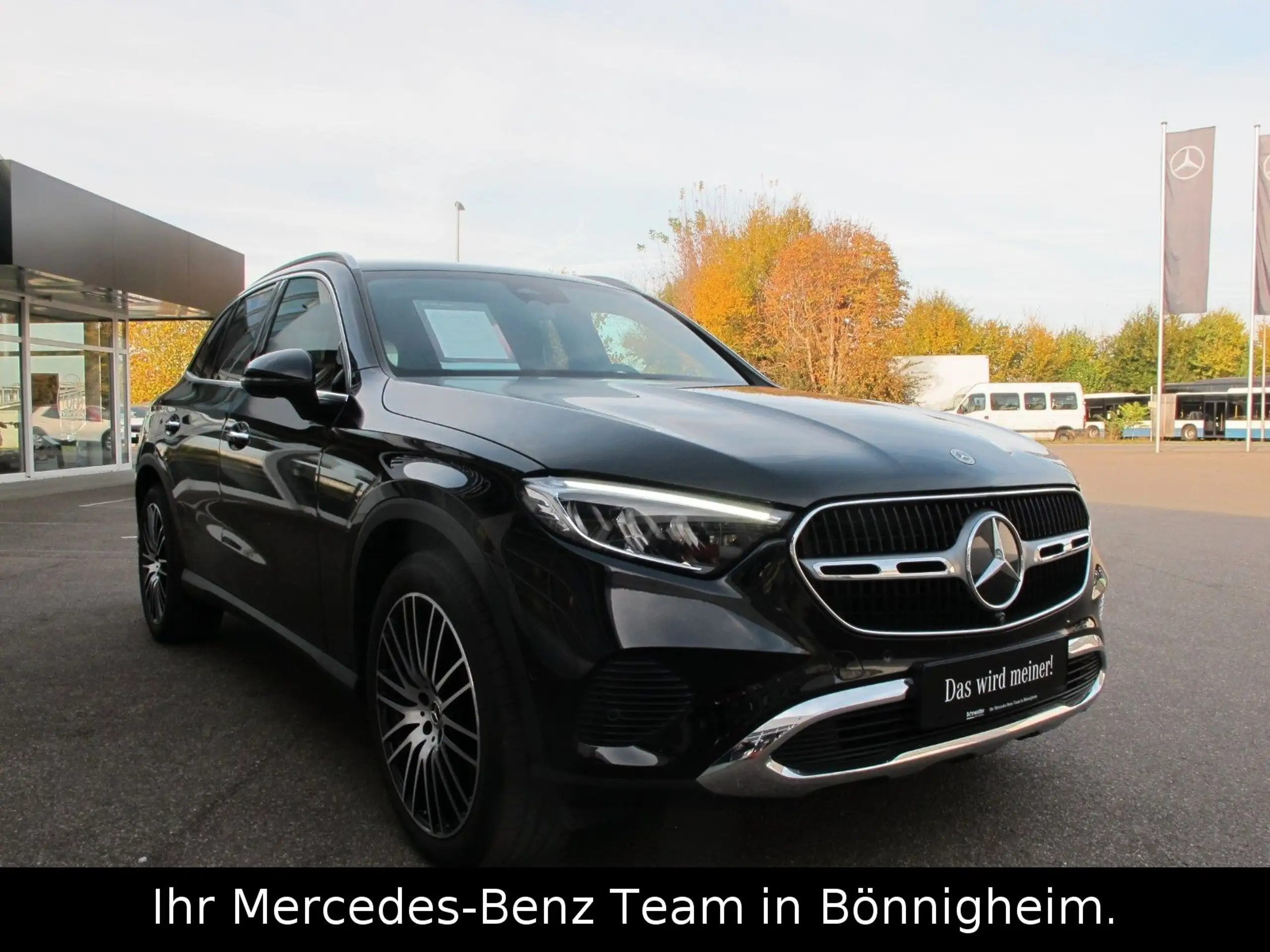 Mercedes-Benz - GLC 200