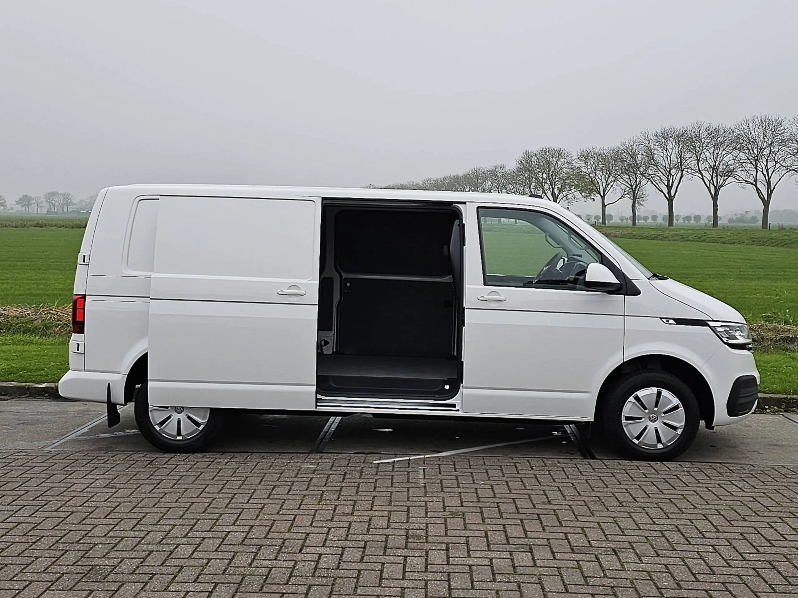 Volkswagen - Transporter