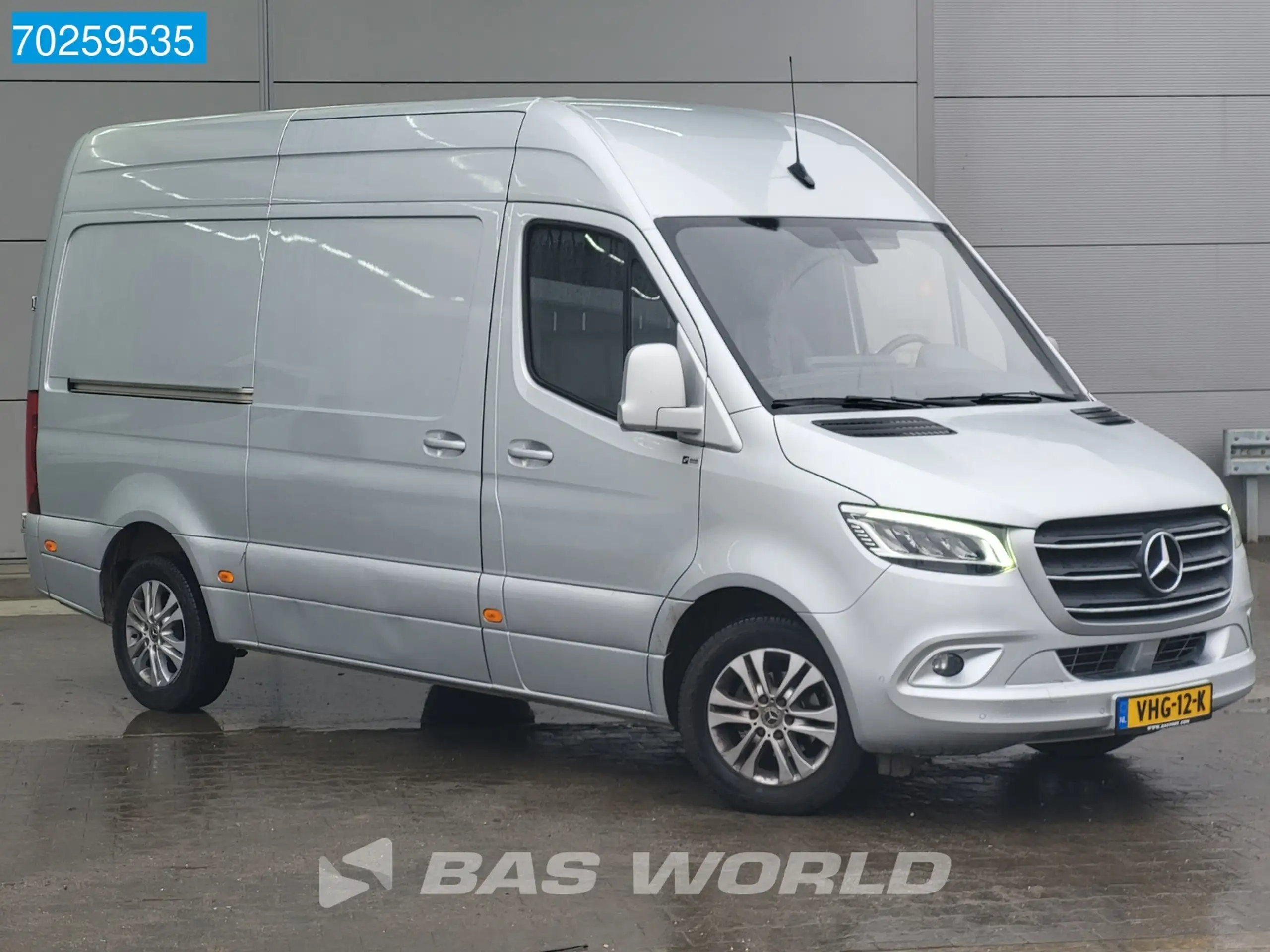 Mercedes-Benz - Sprinter