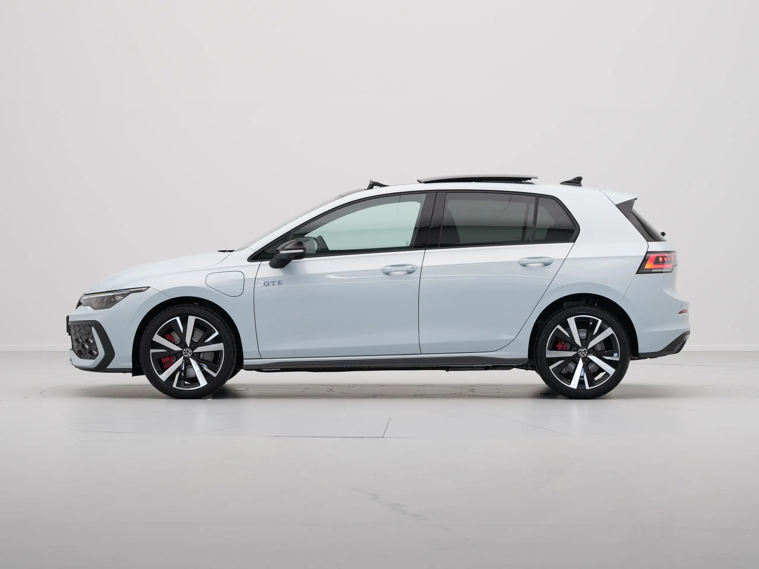 Volkswagen - Golf GTE