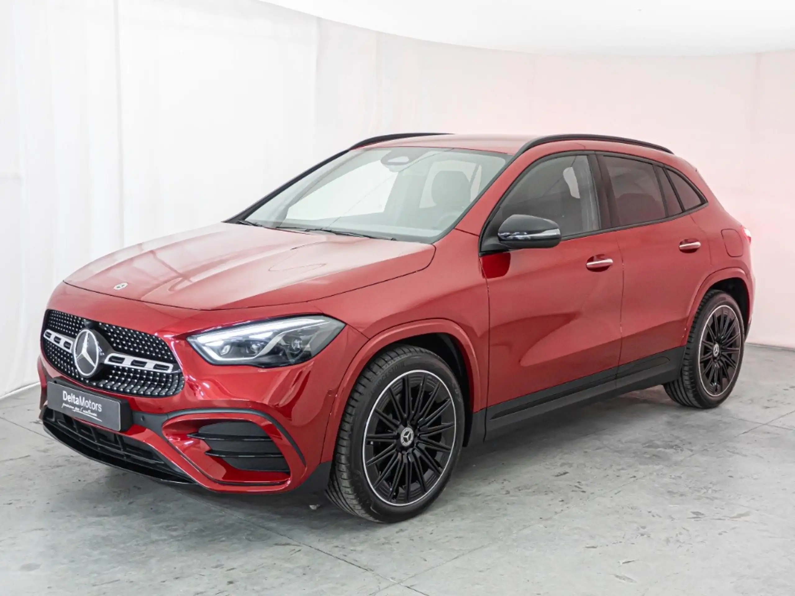 Mercedes-Benz - GLA 200