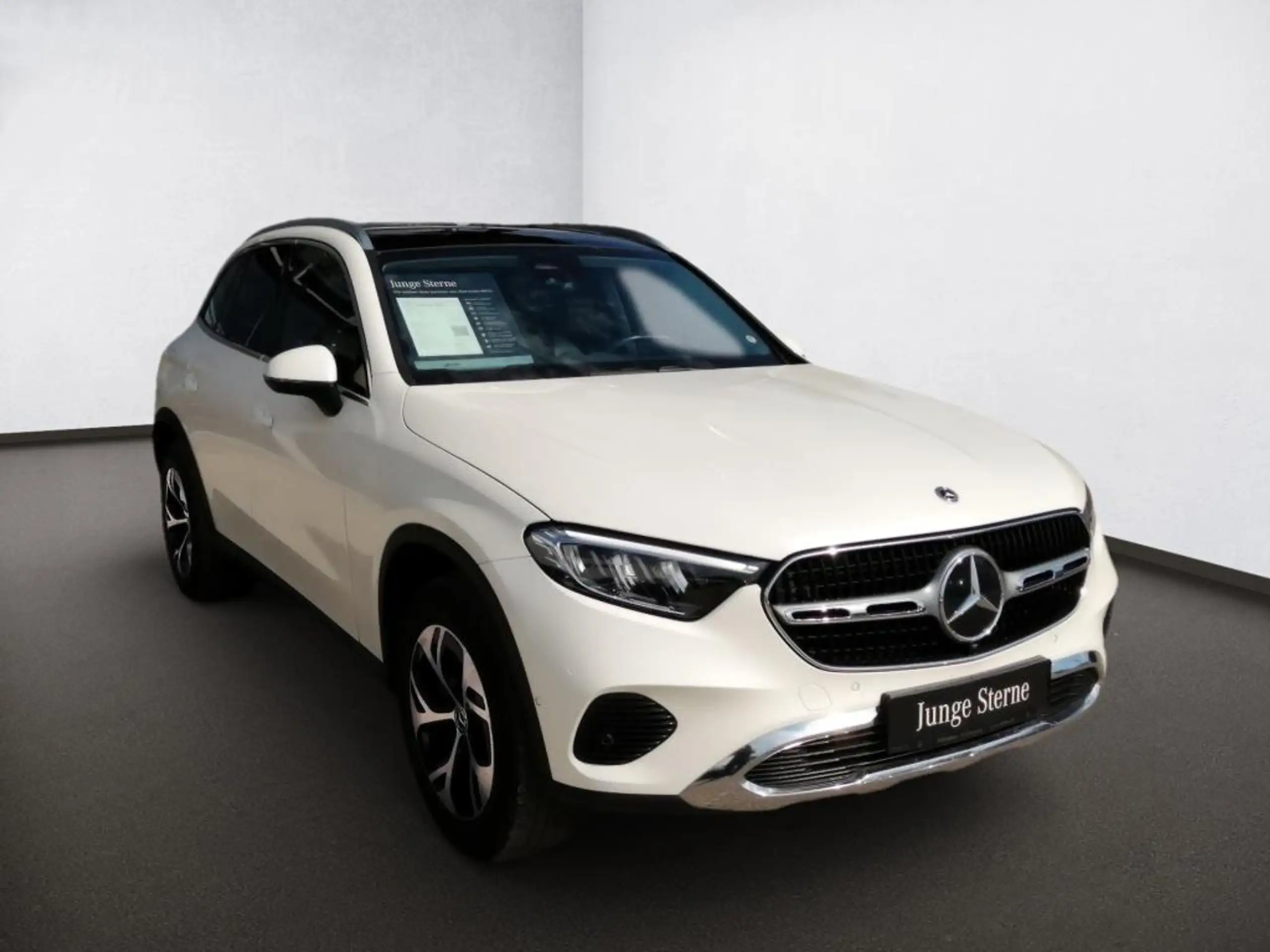 Mercedes-Benz - GLC 300