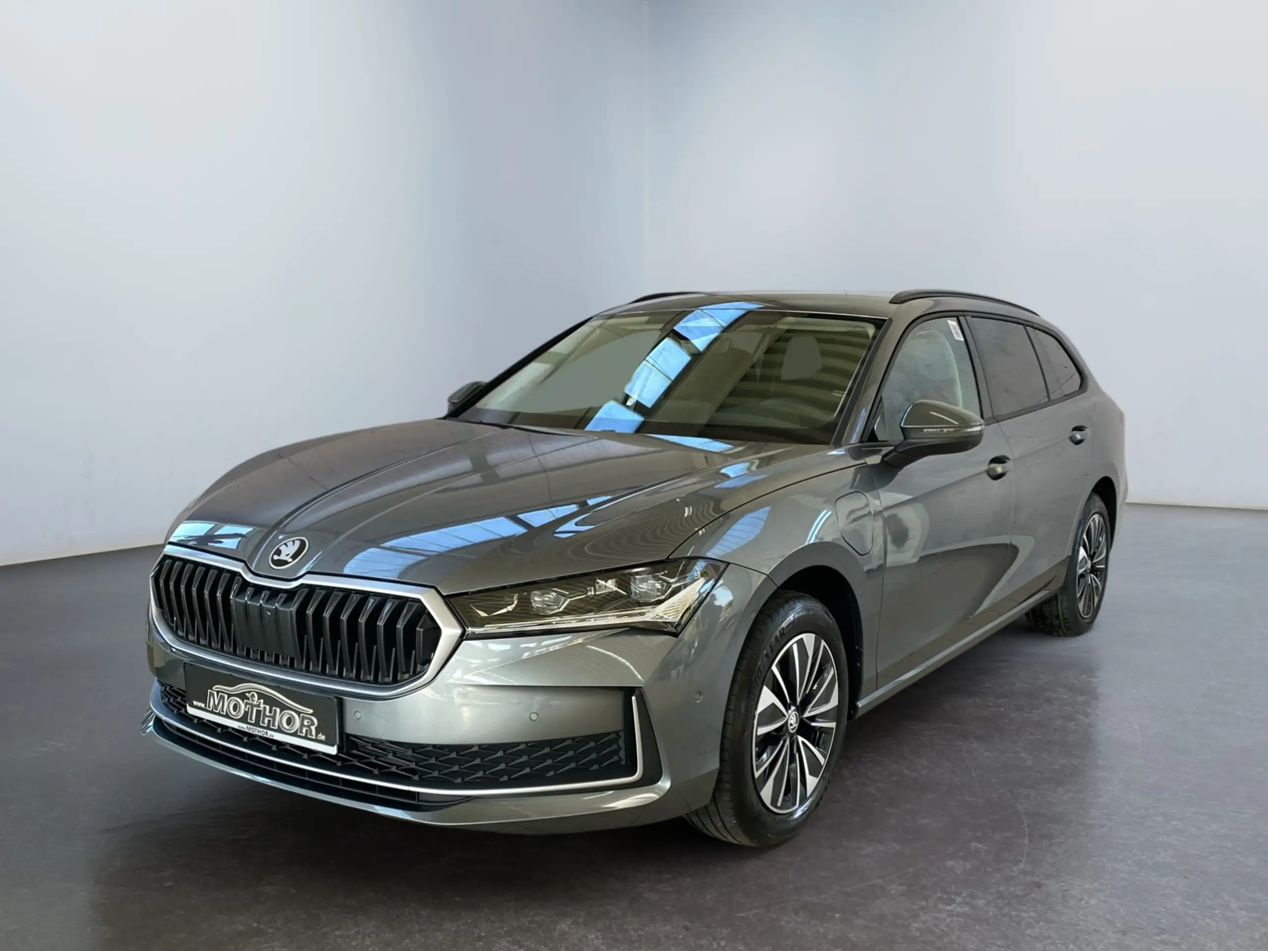 Skoda - Superb