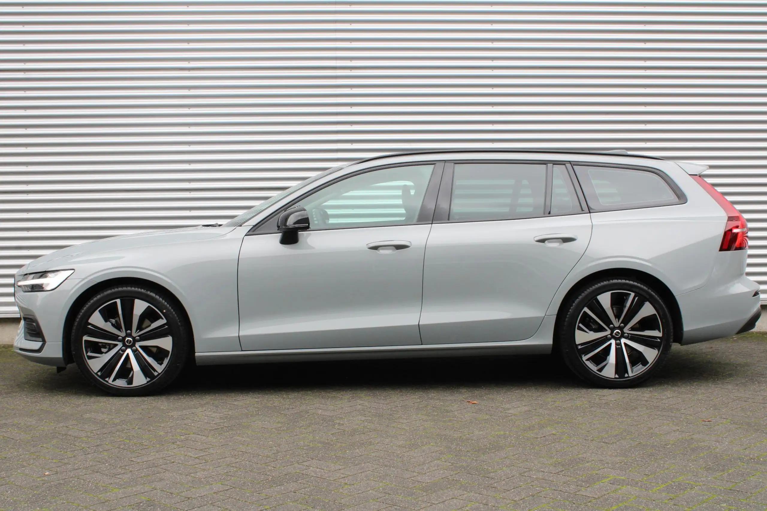 Volvo - V60