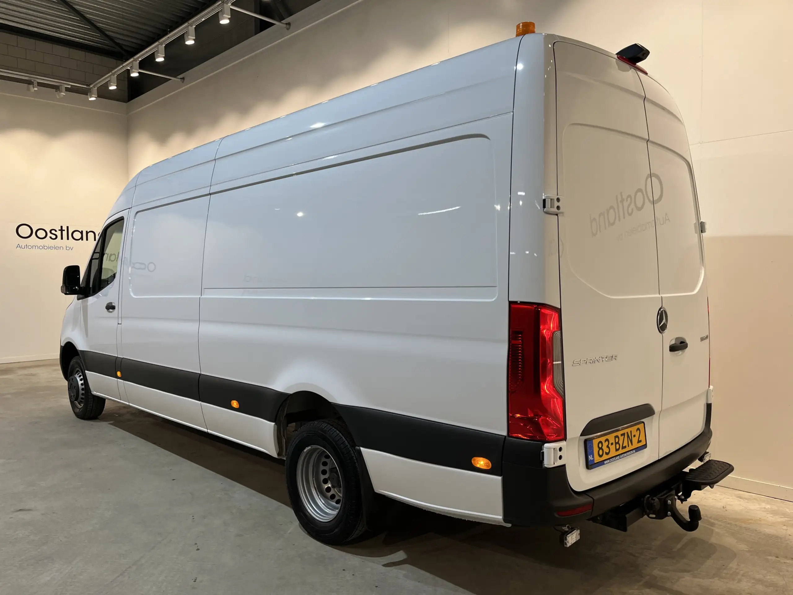 Mercedes-Benz - Sprinter