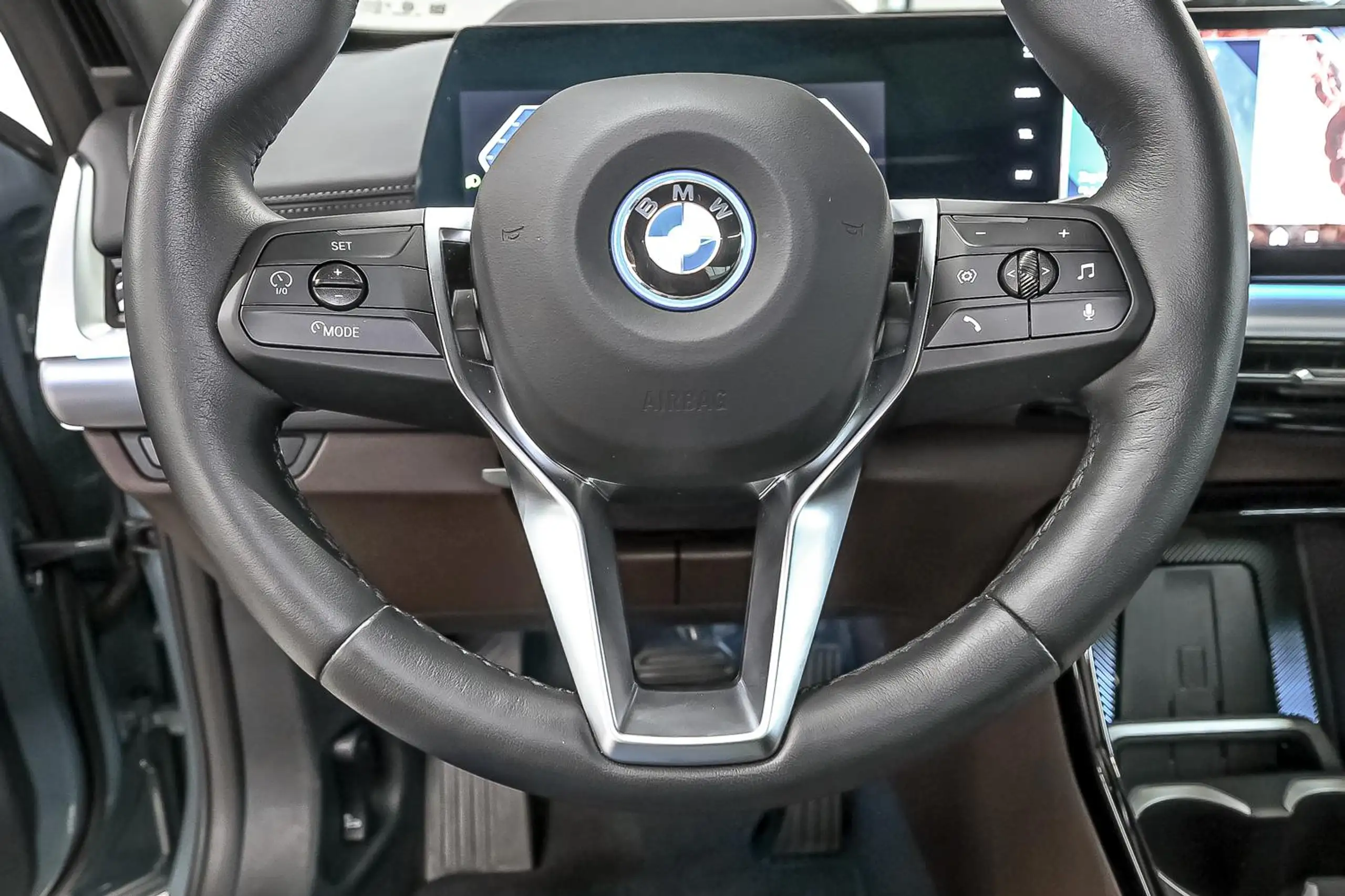 BMW - X1