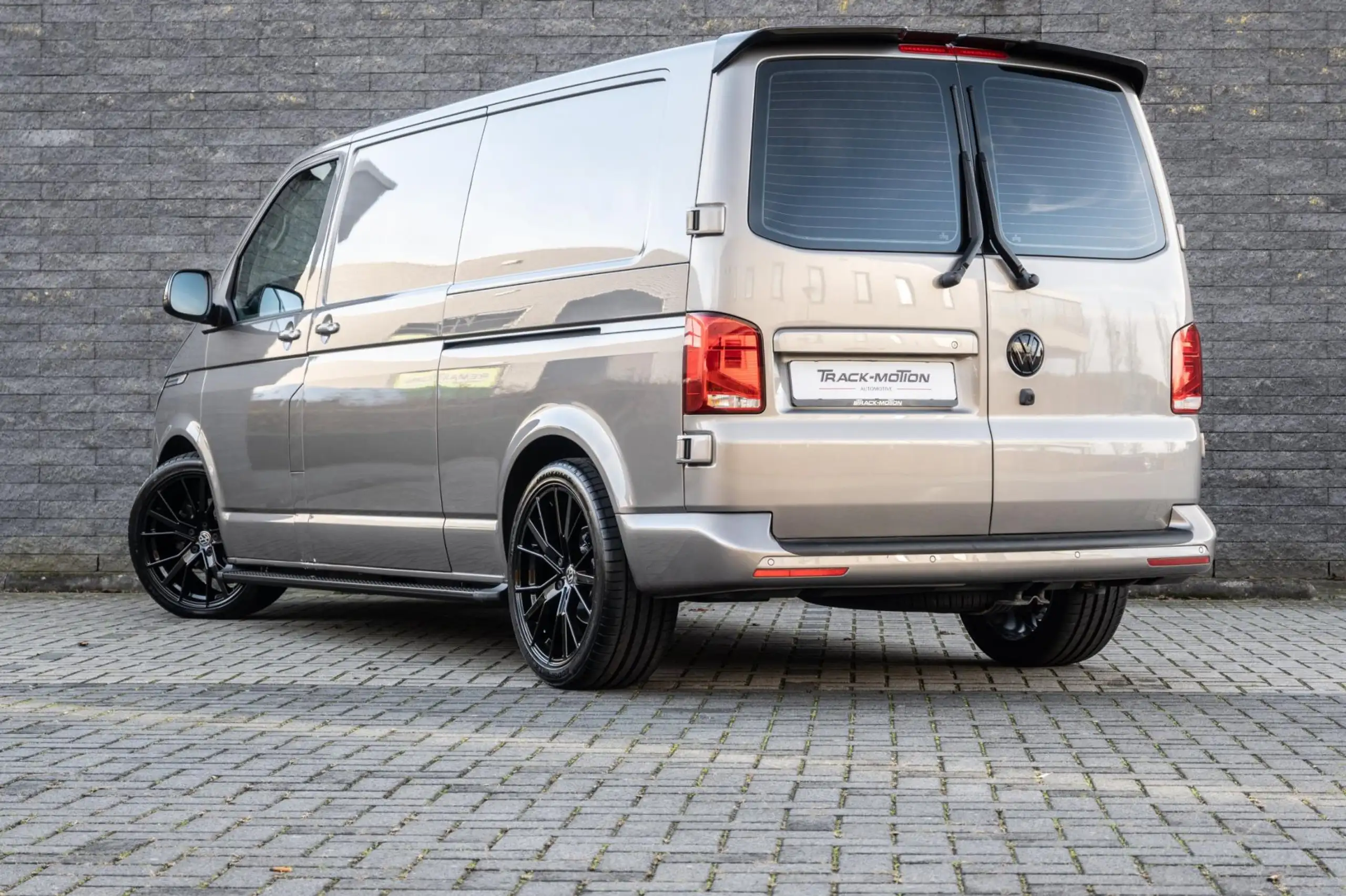 Volkswagen - Transporter