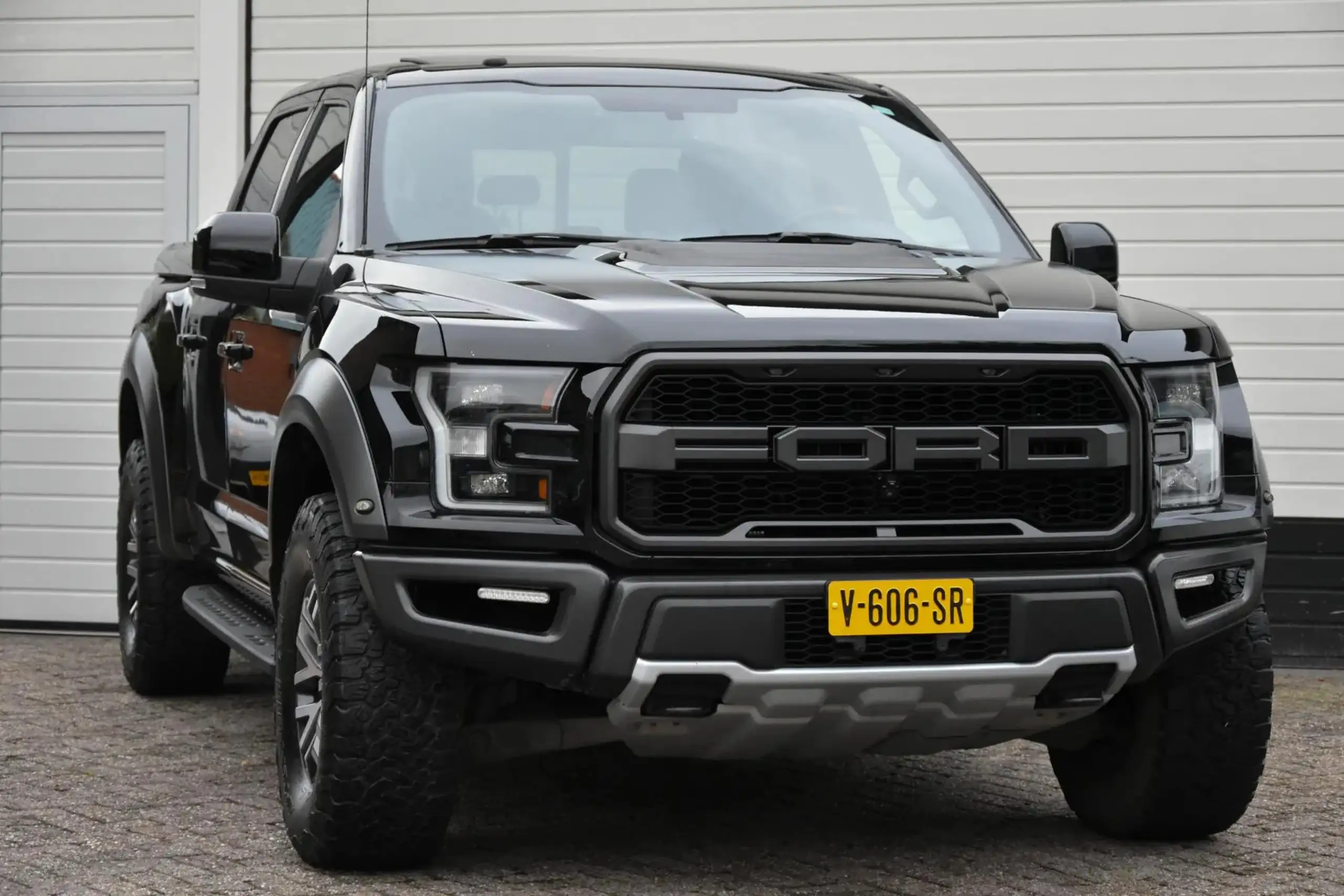 Ford - F 150