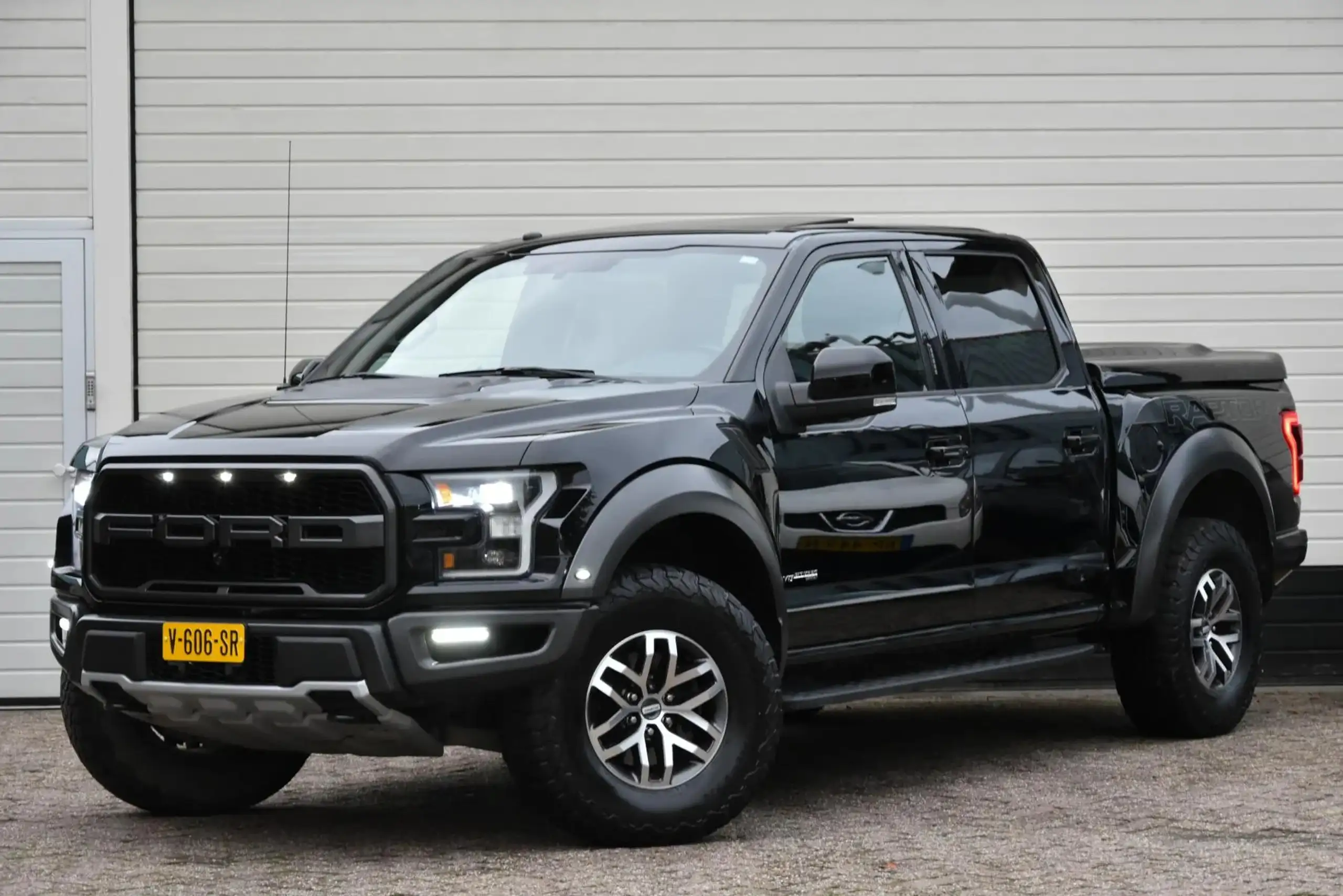 Ford - F 150