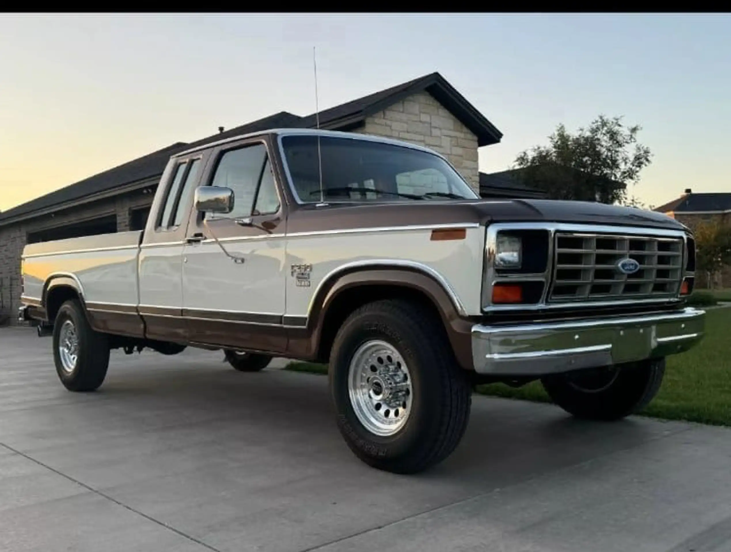 Ford - F 250