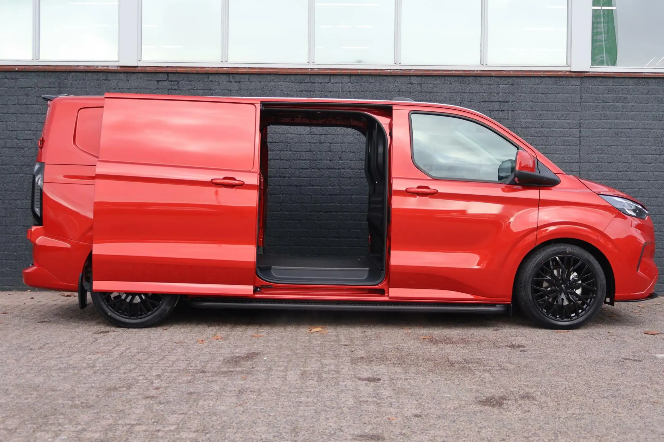 Ford - Transit Custom