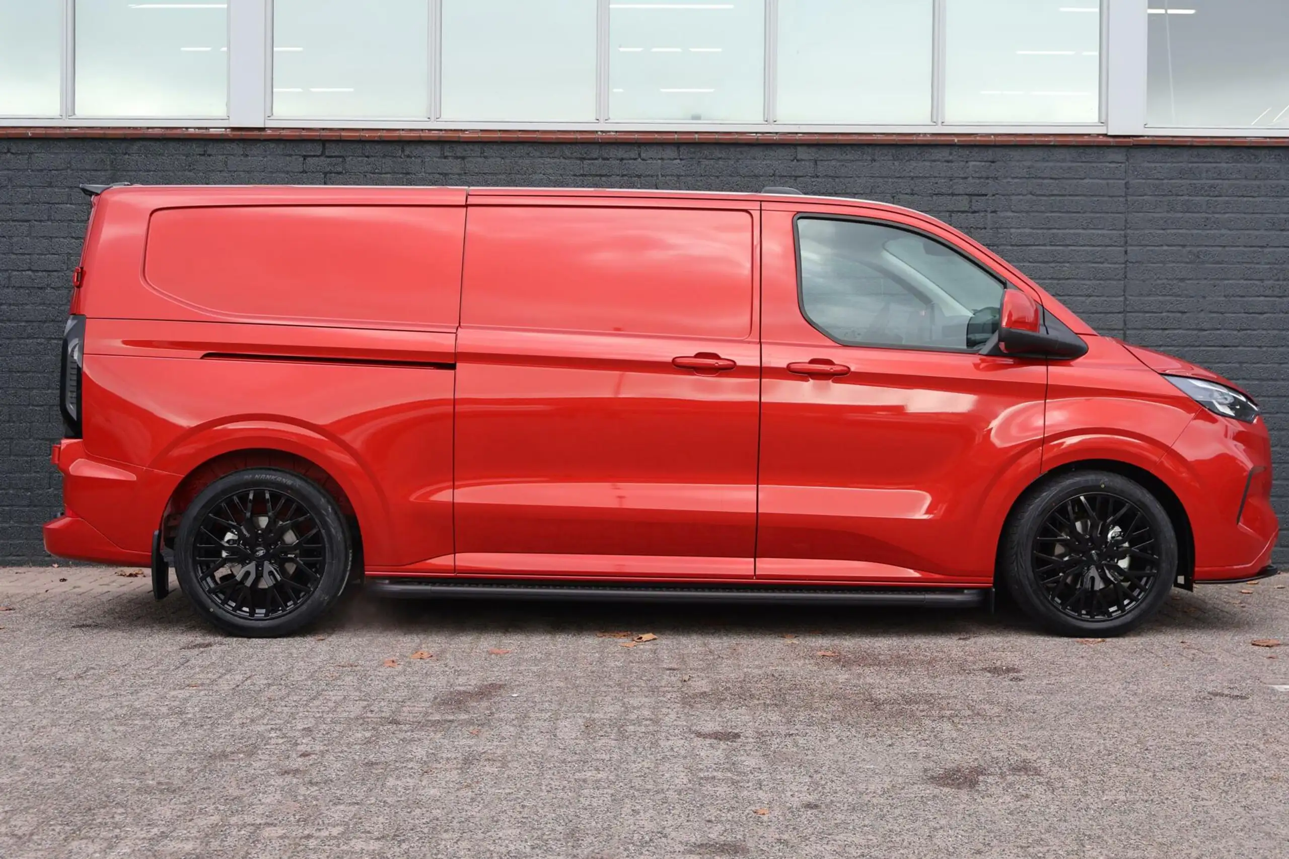 Ford - Transit Custom