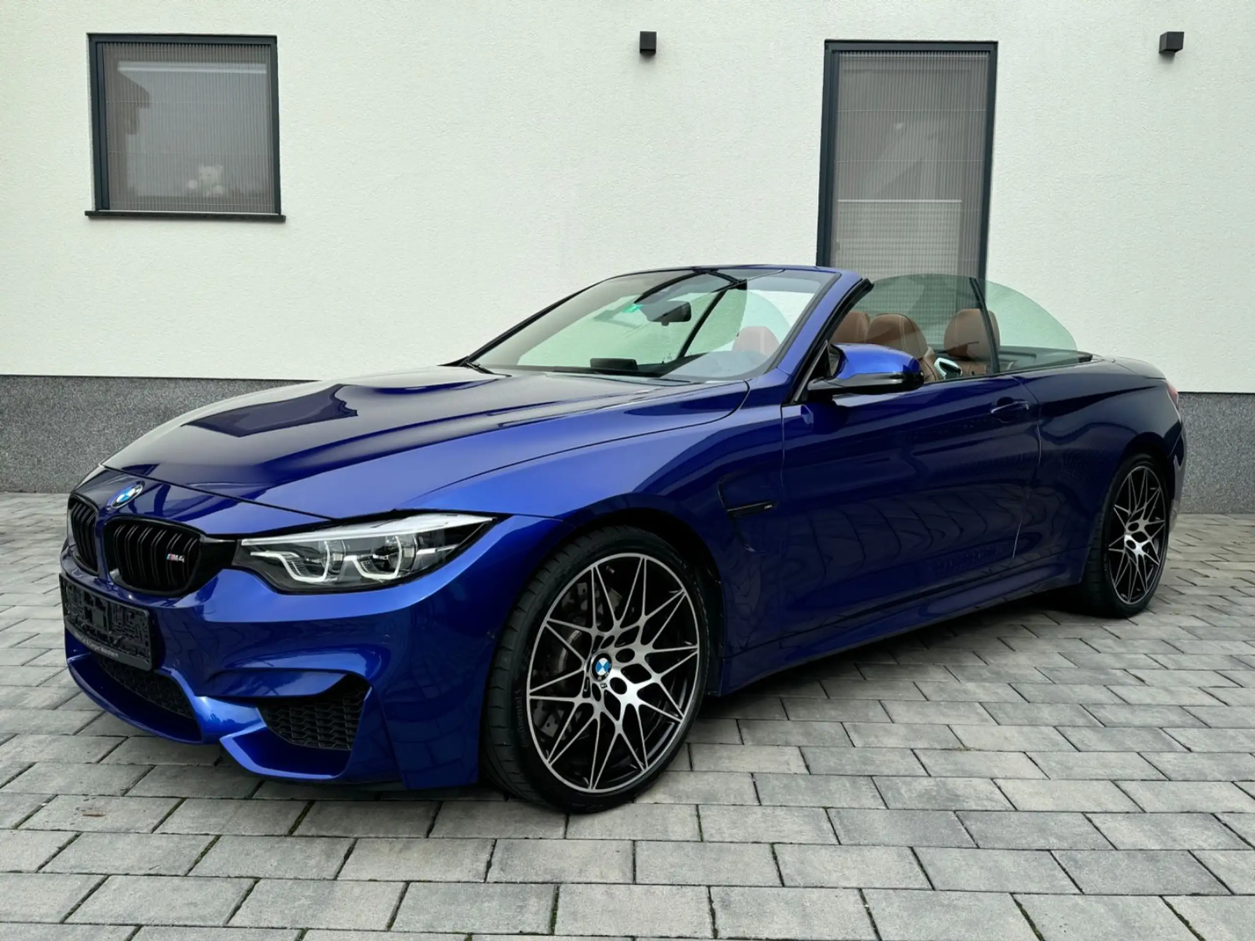 BMW - M4