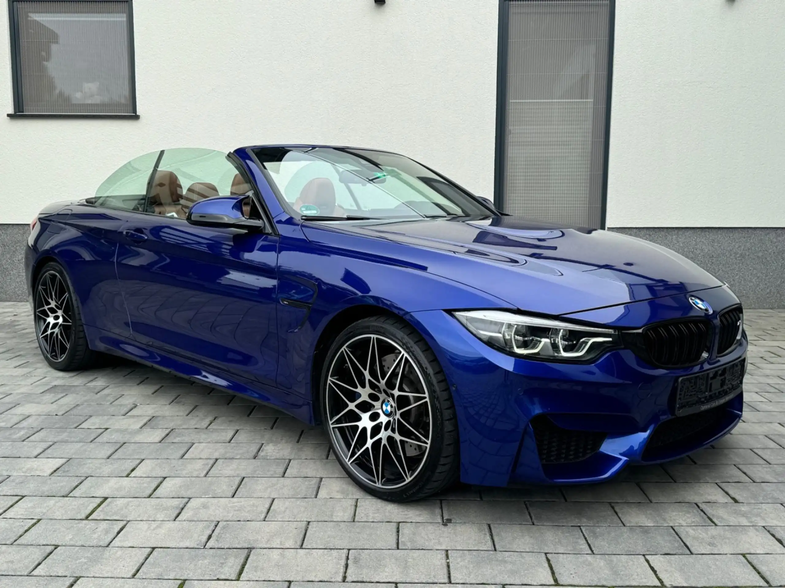 BMW - M4