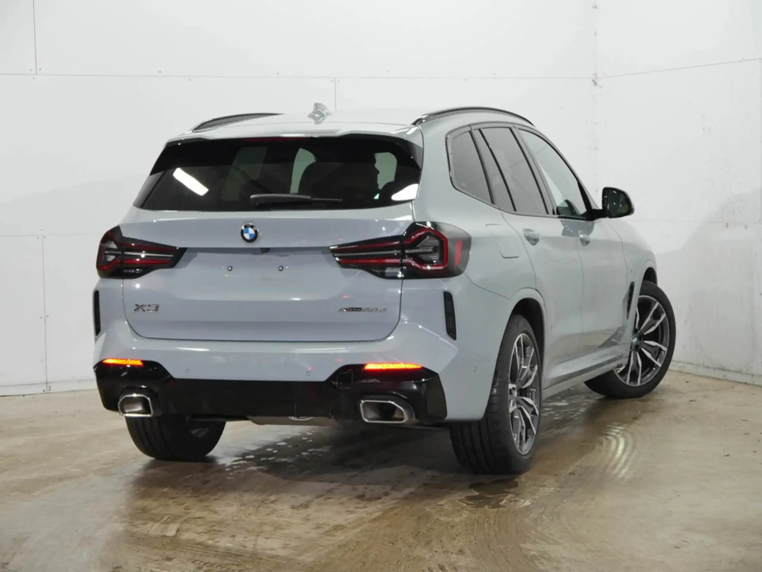 BMW - X3