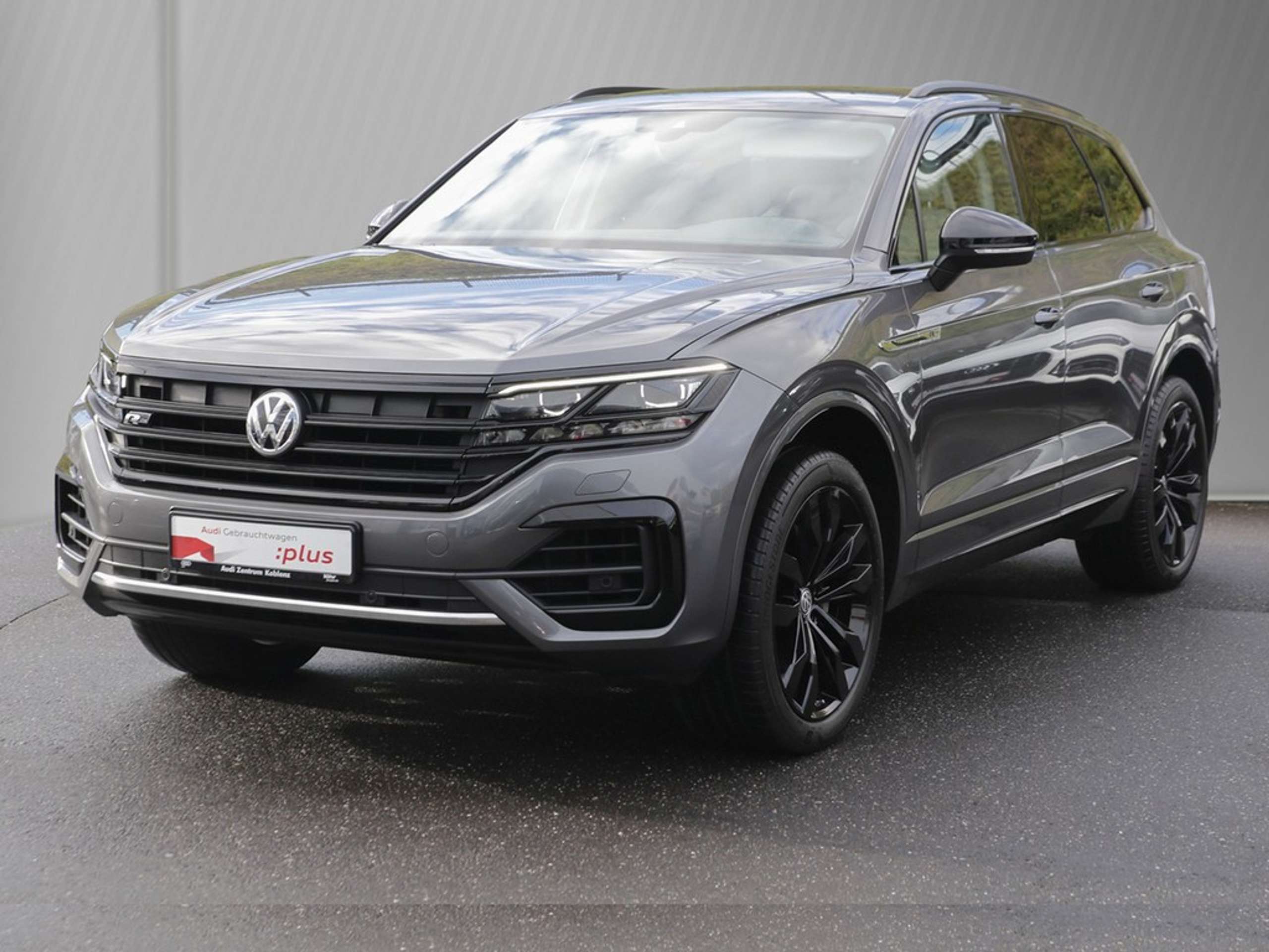 Volkswagen - Touareg