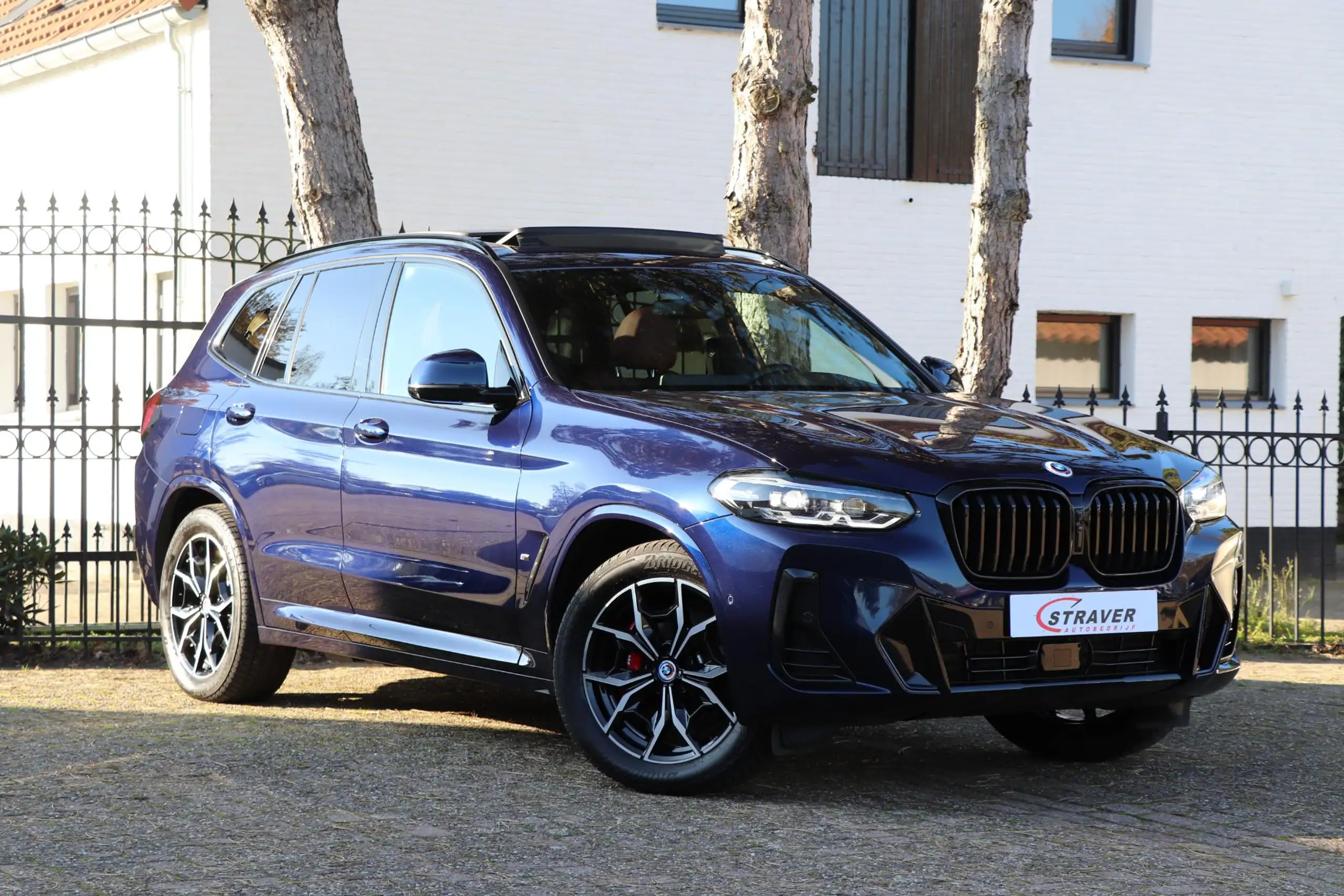 BMW - X3