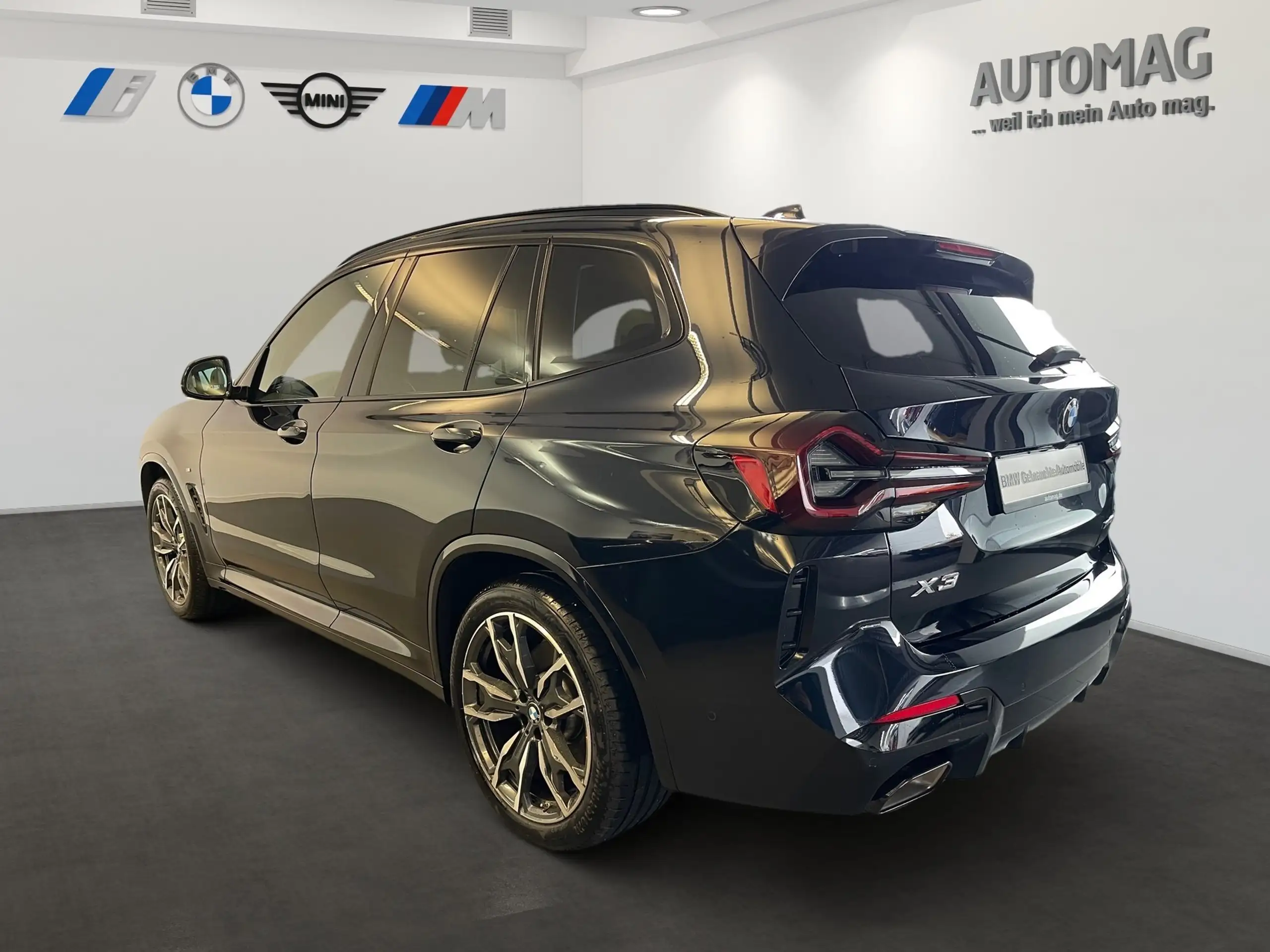 BMW - X3