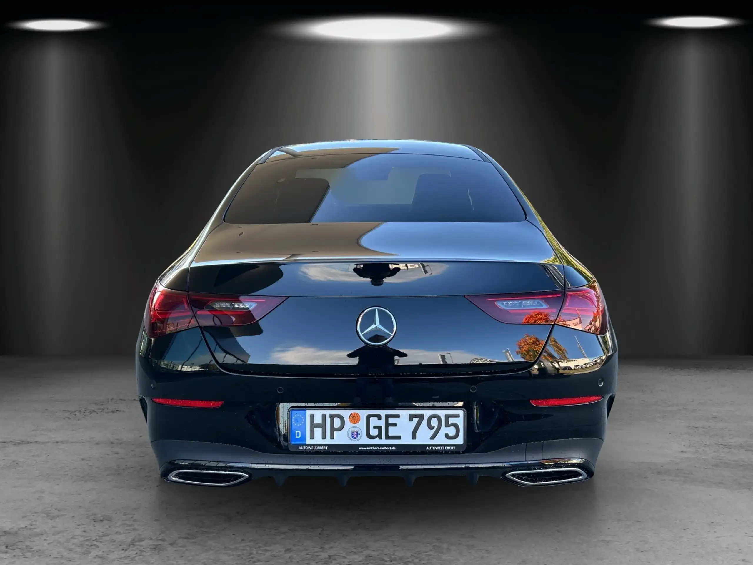 Mercedes-Benz - CLA 220