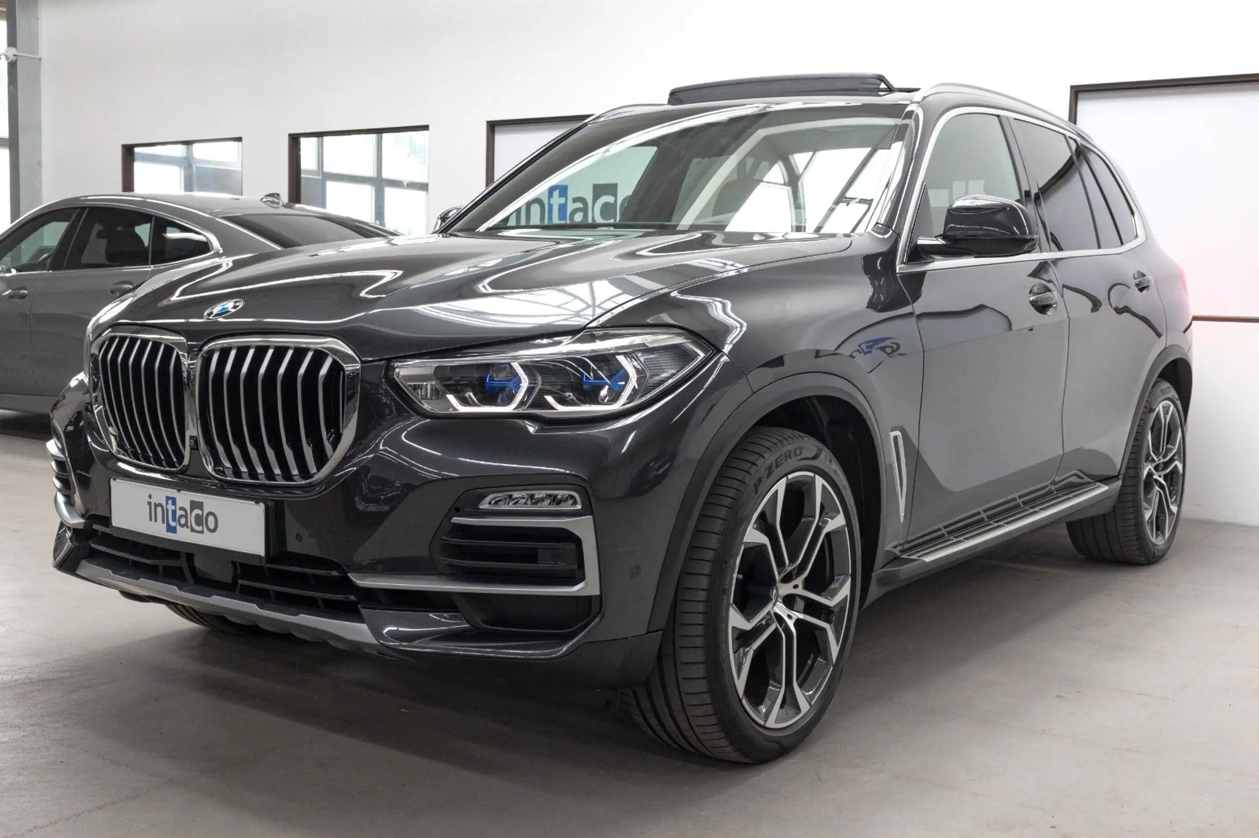 BMW - X5