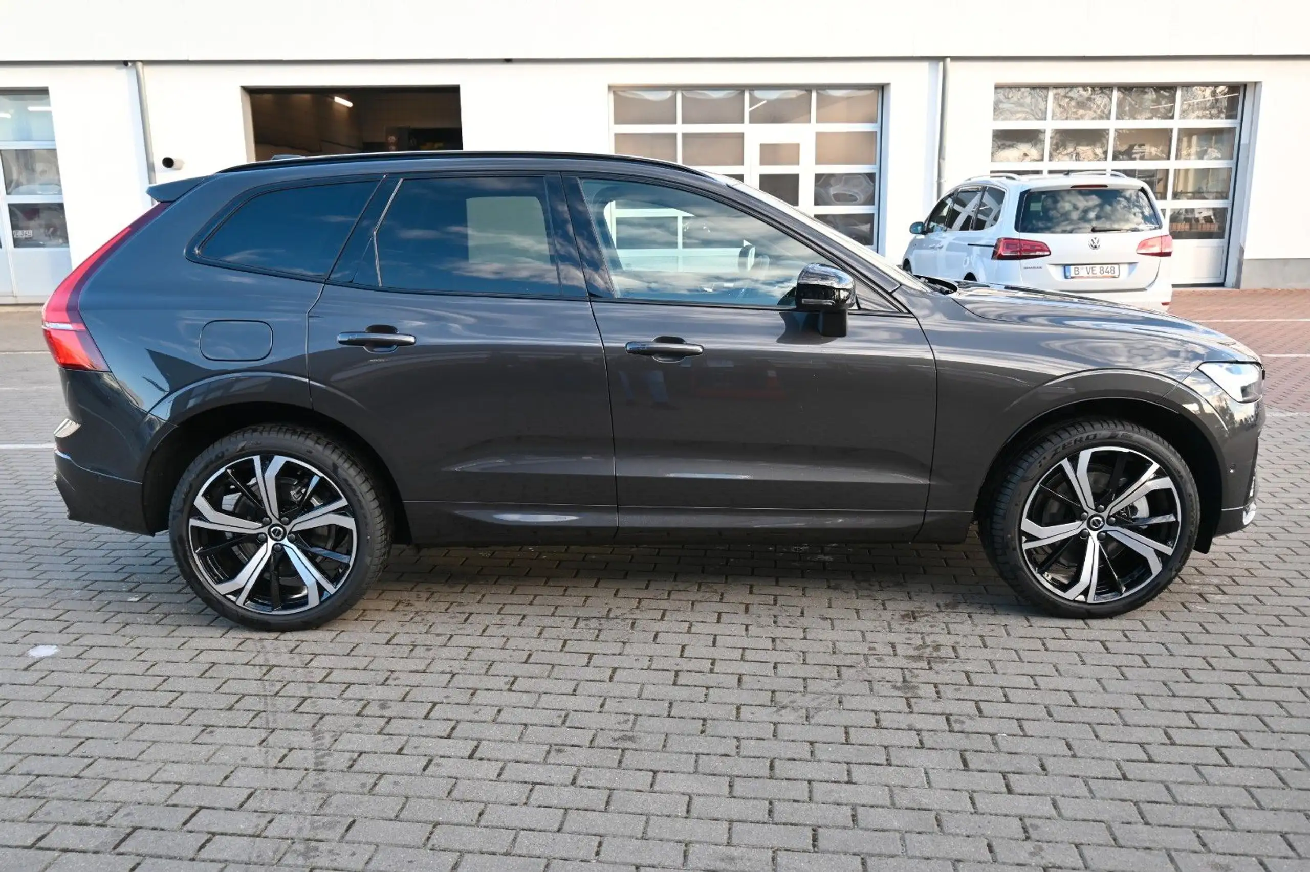 Volvo - XC60