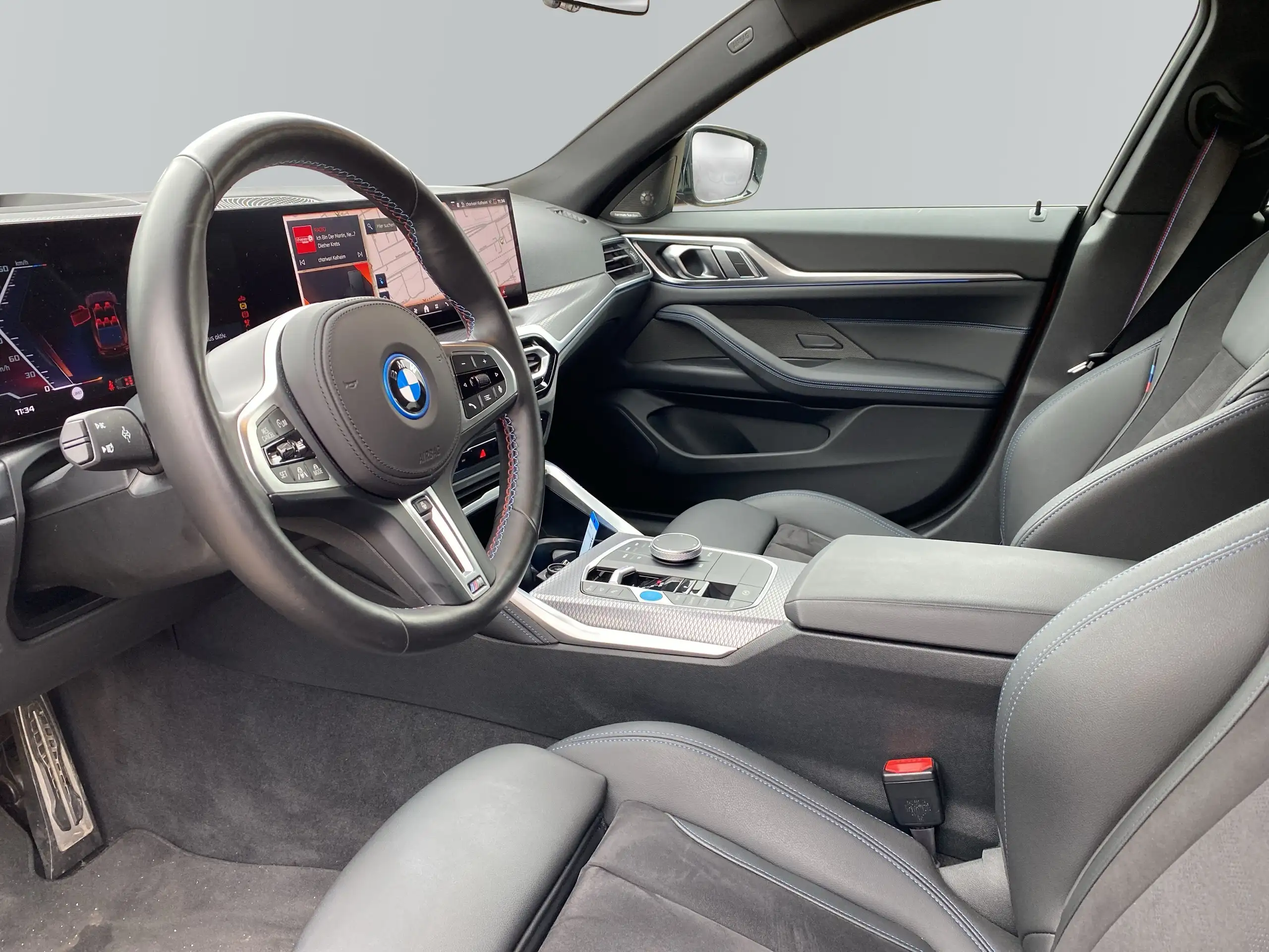 BMW - i4