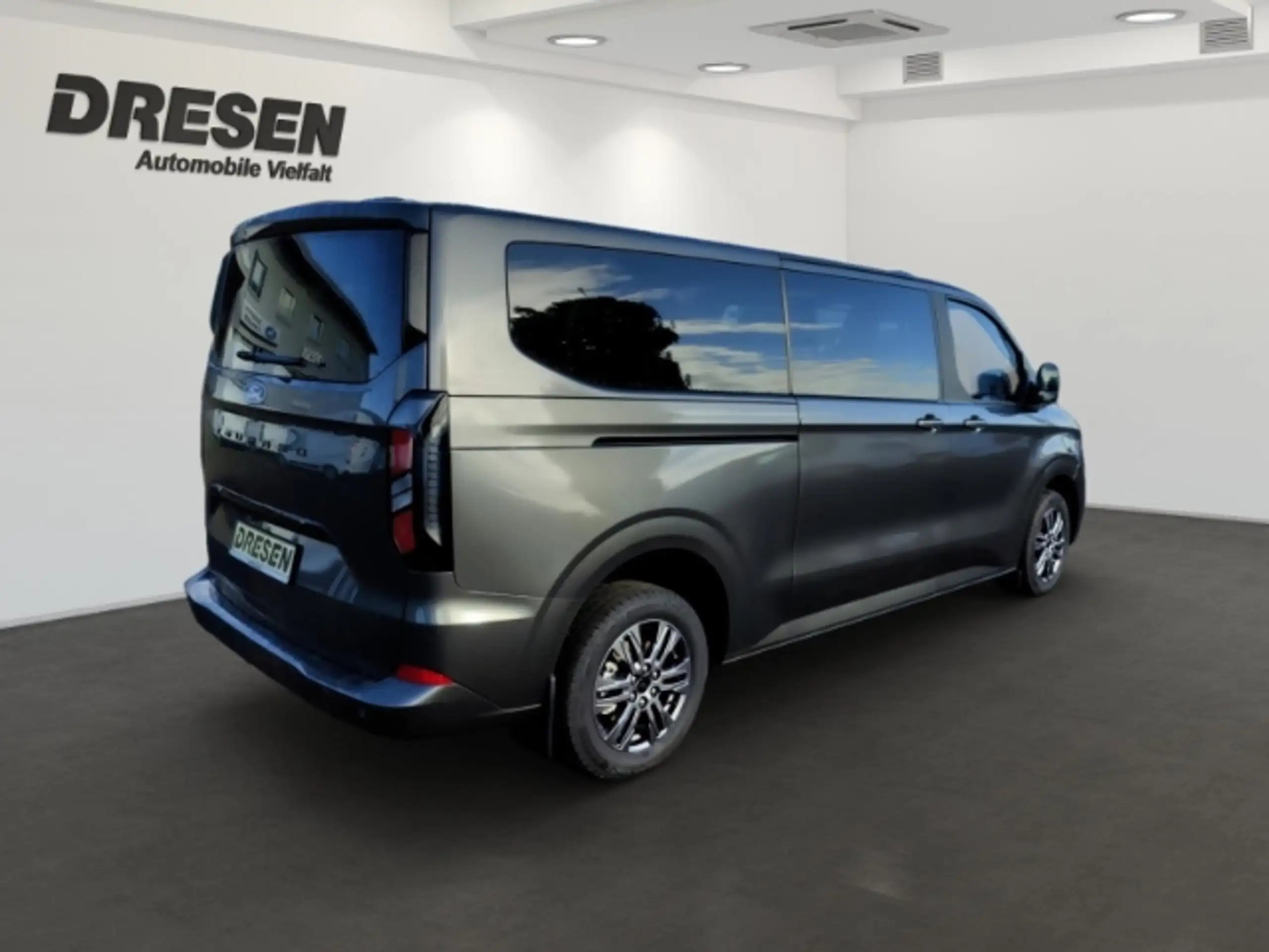 Ford - Tourneo Custom