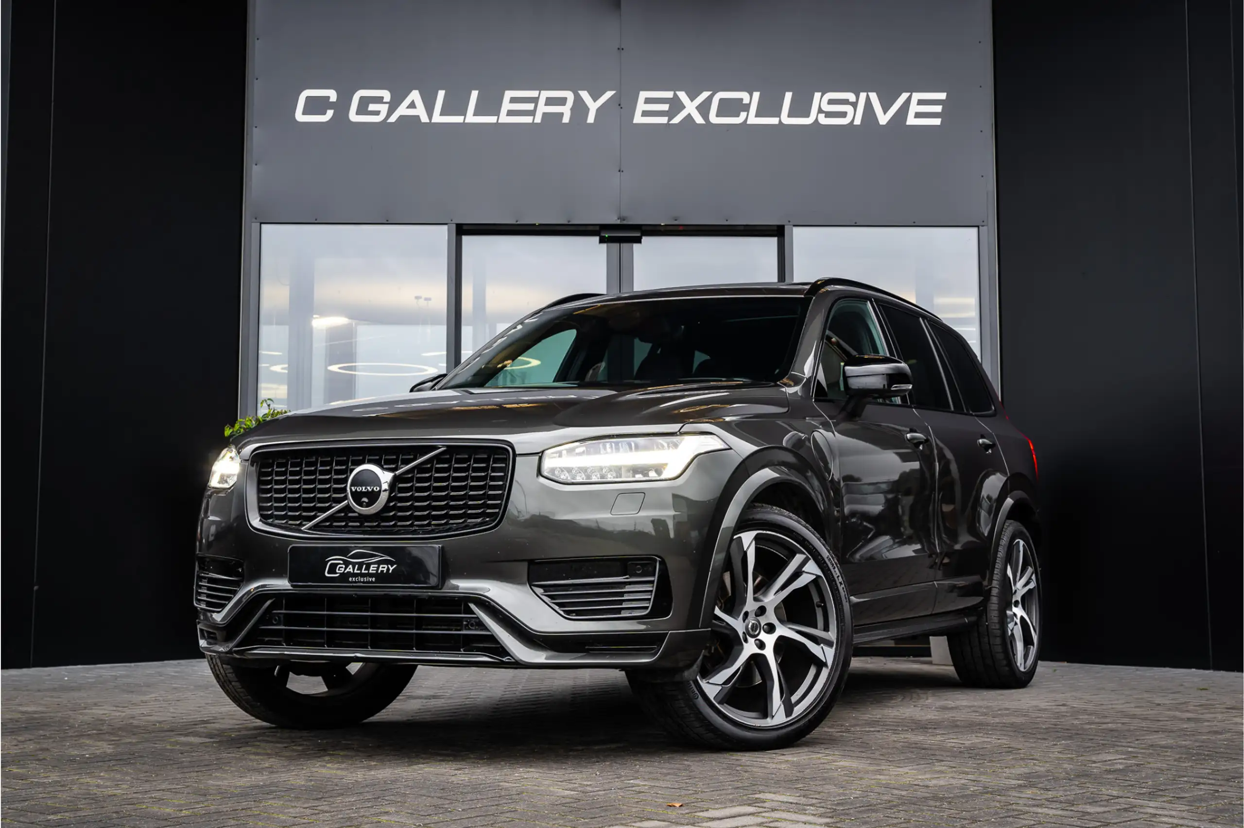 Volvo - XC90