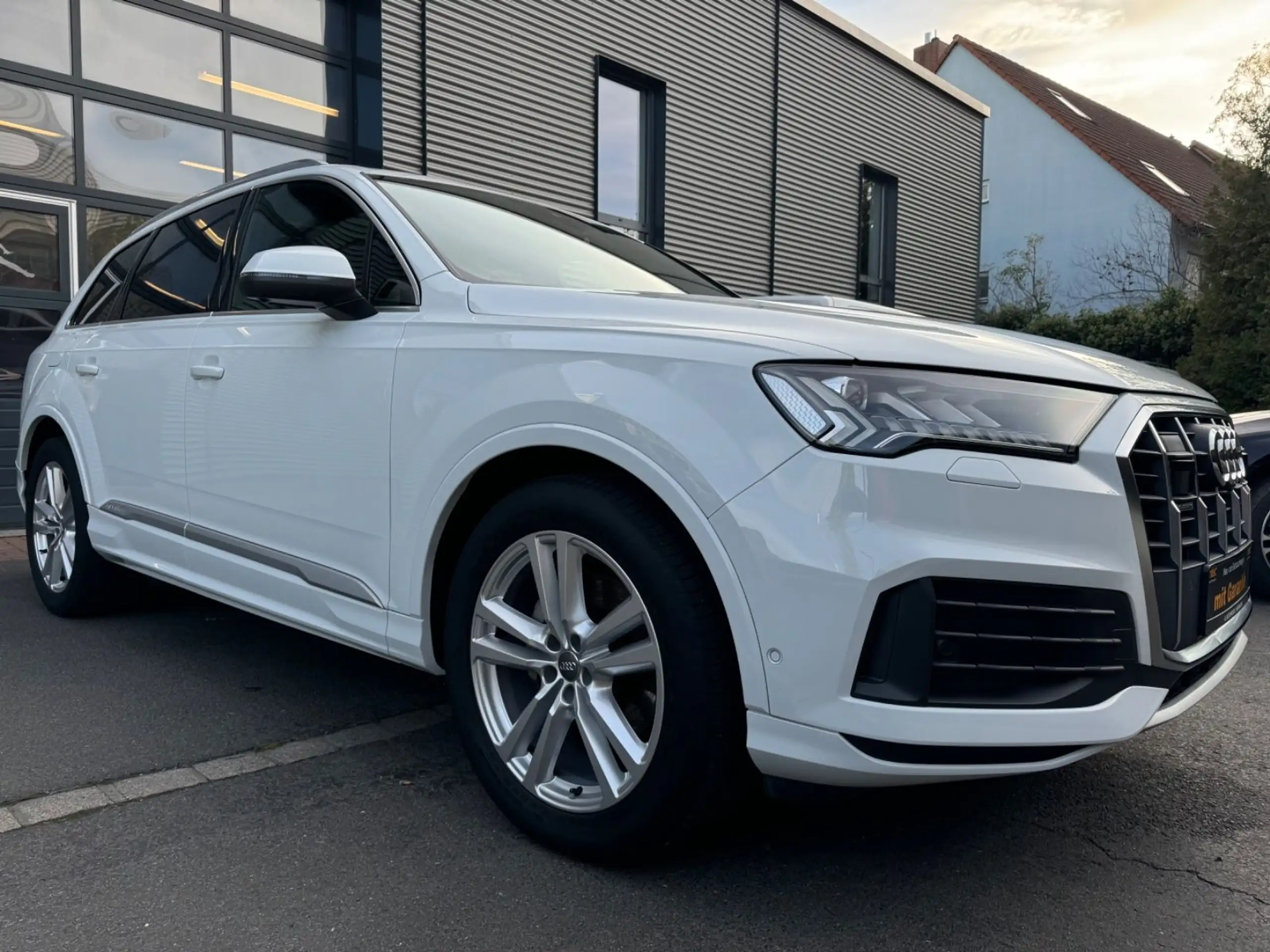 Audi - Q7