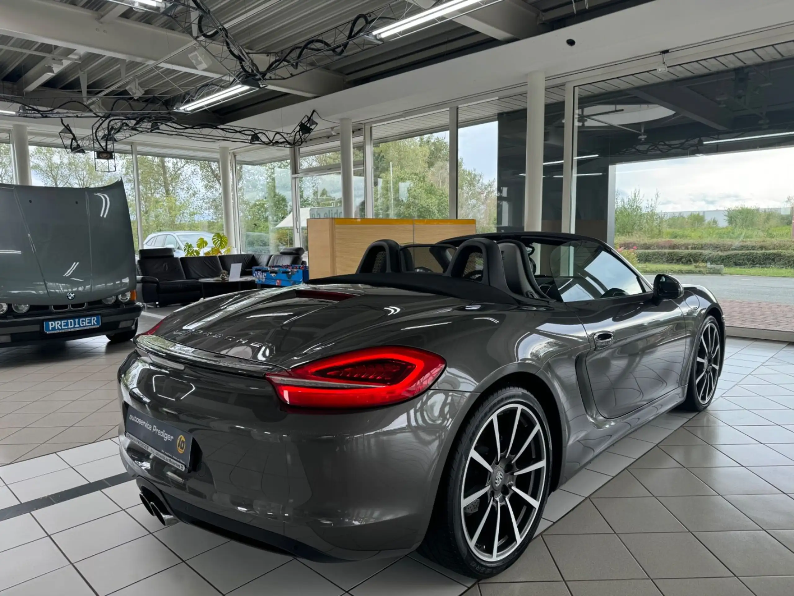 Porsche - Boxster