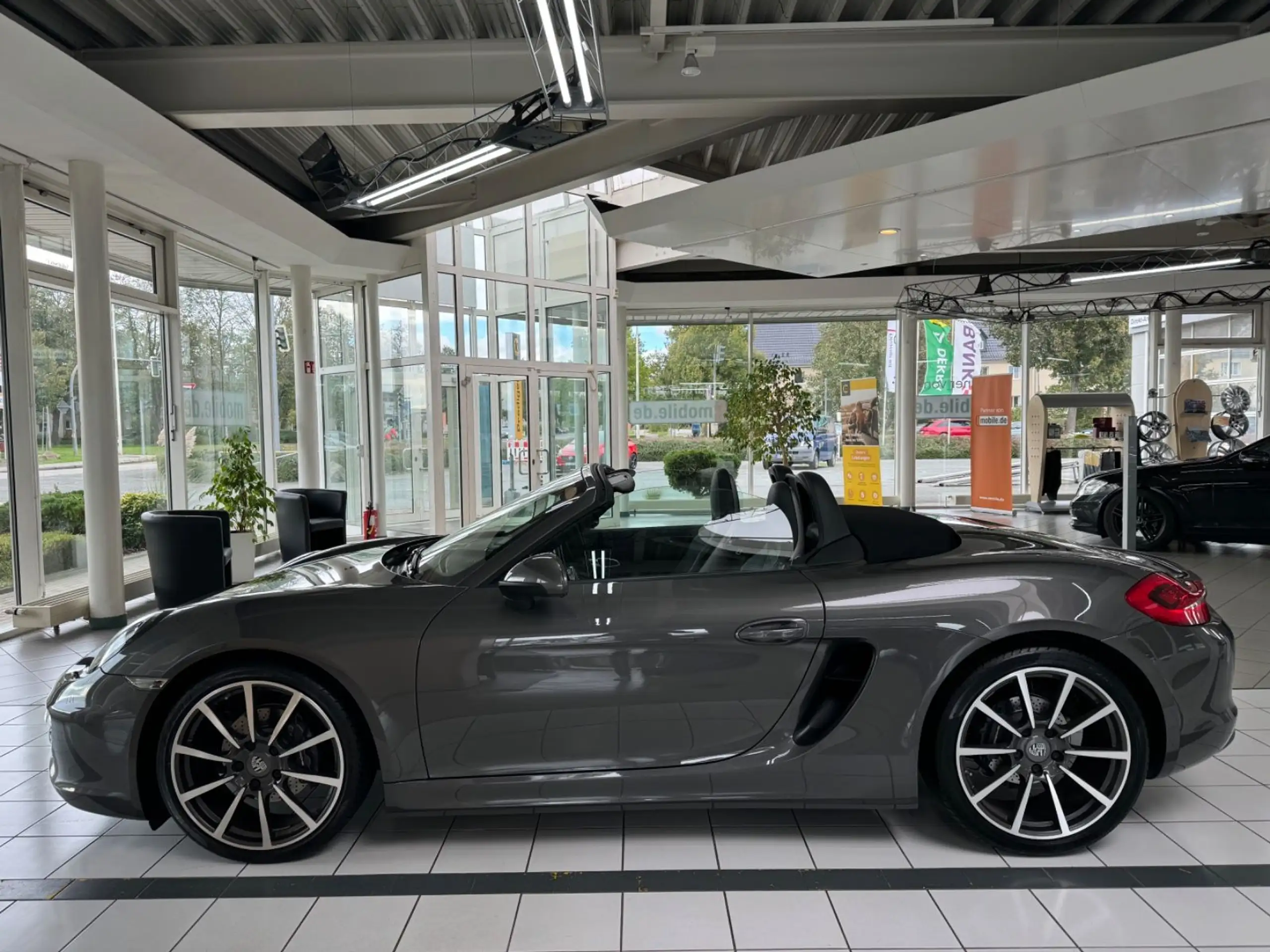 Porsche - Boxster