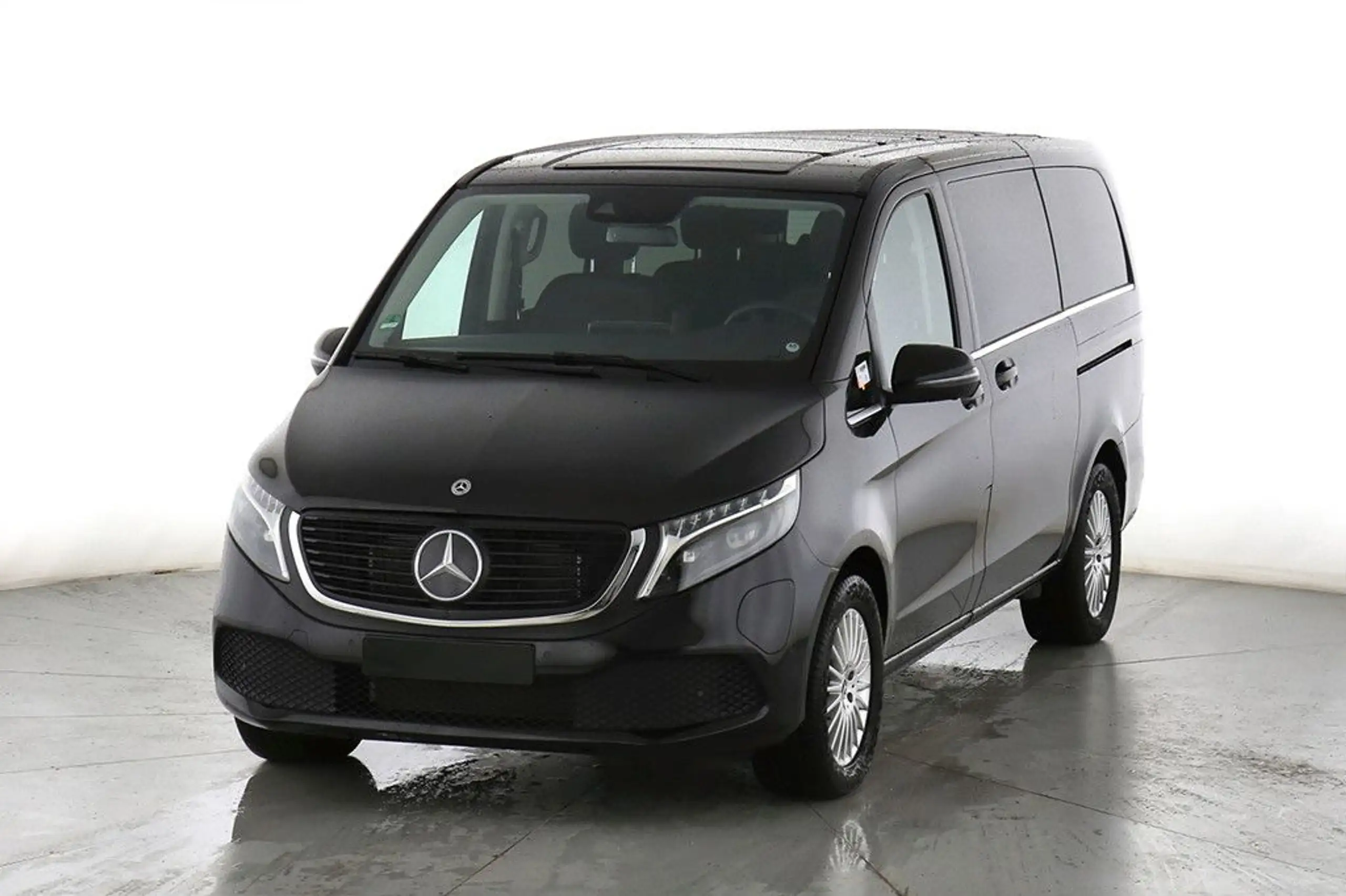 Mercedes-Benz - EQV 300