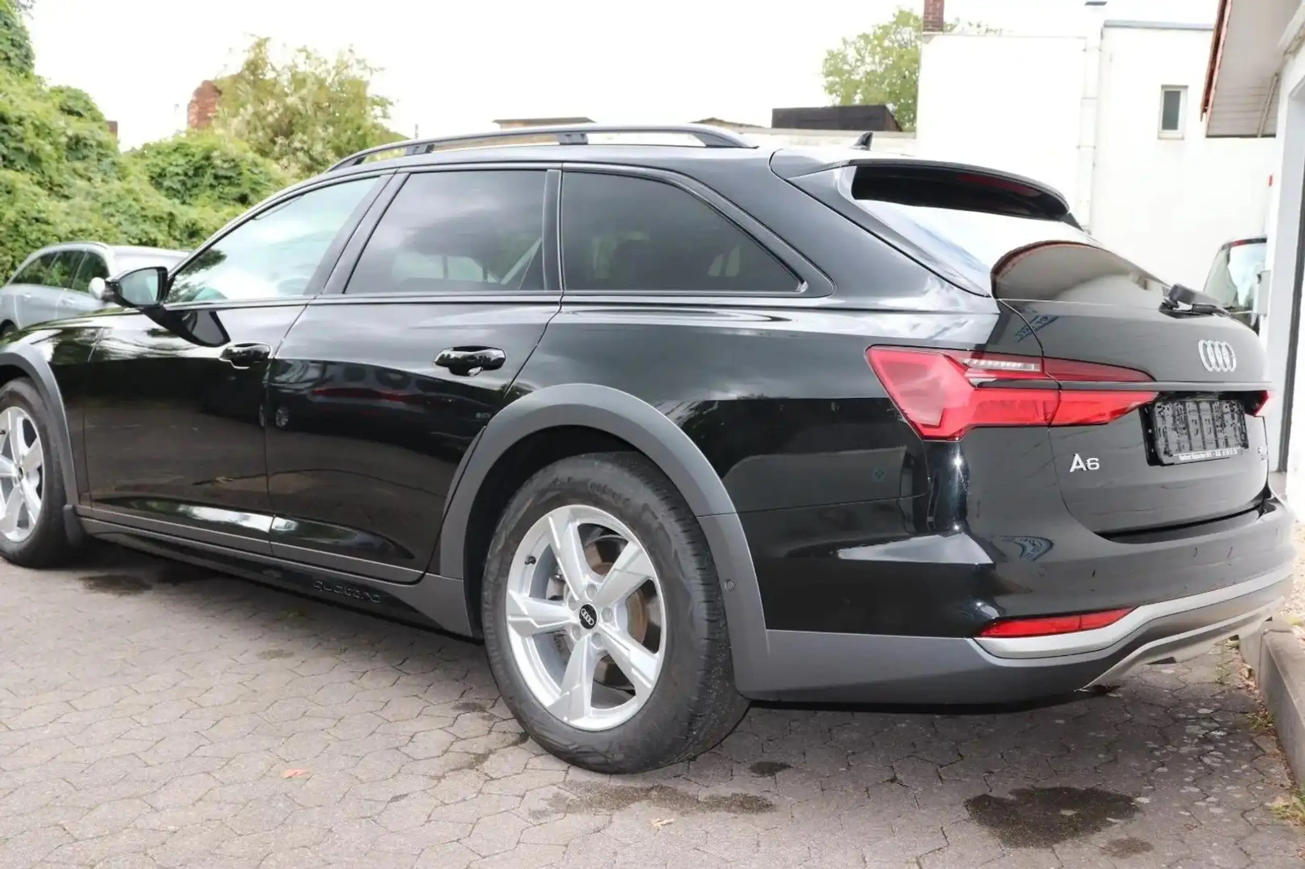 Audi - A6 allroad